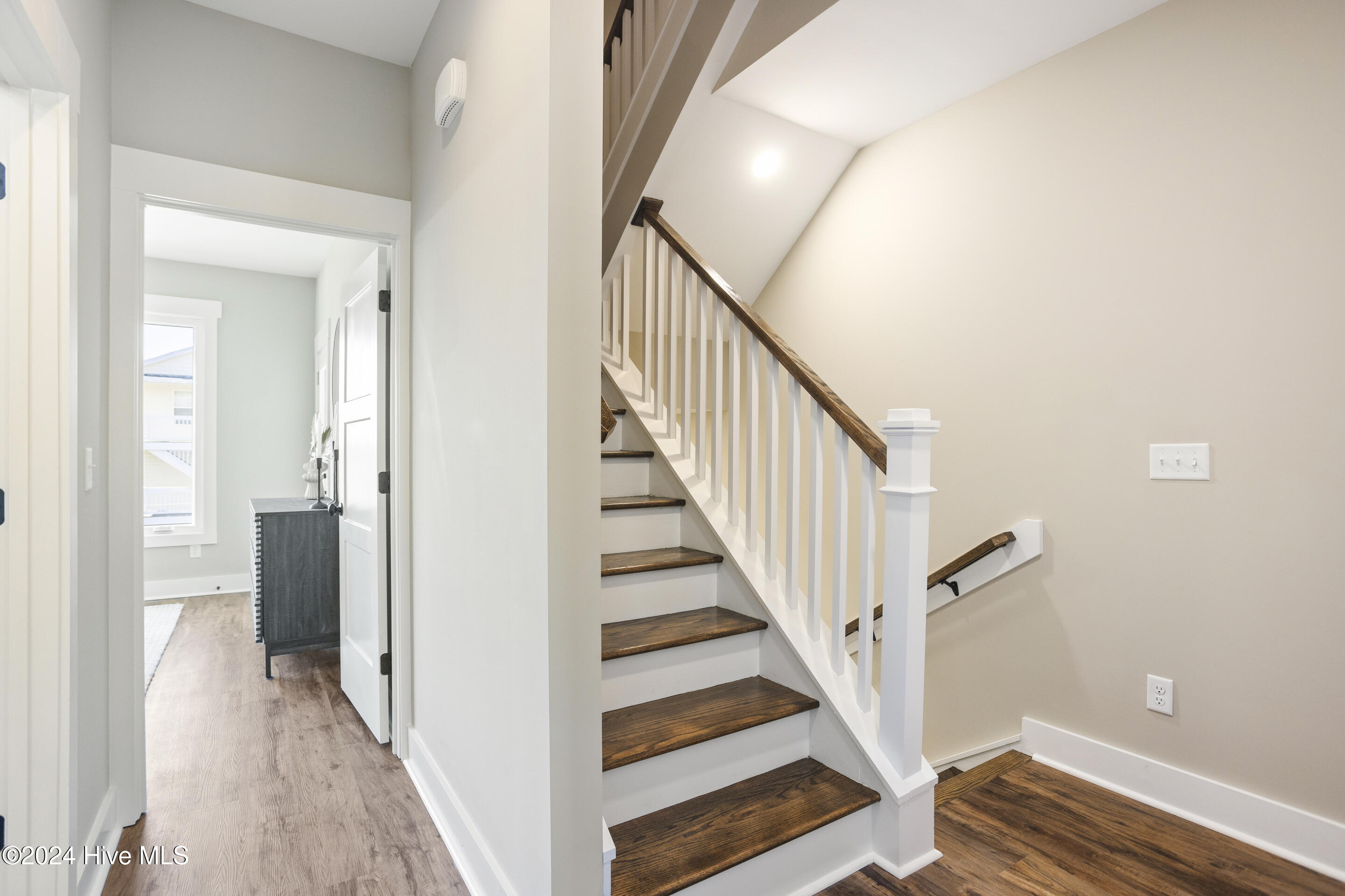 410 Canal Drive Unit 1 Property Photo 26