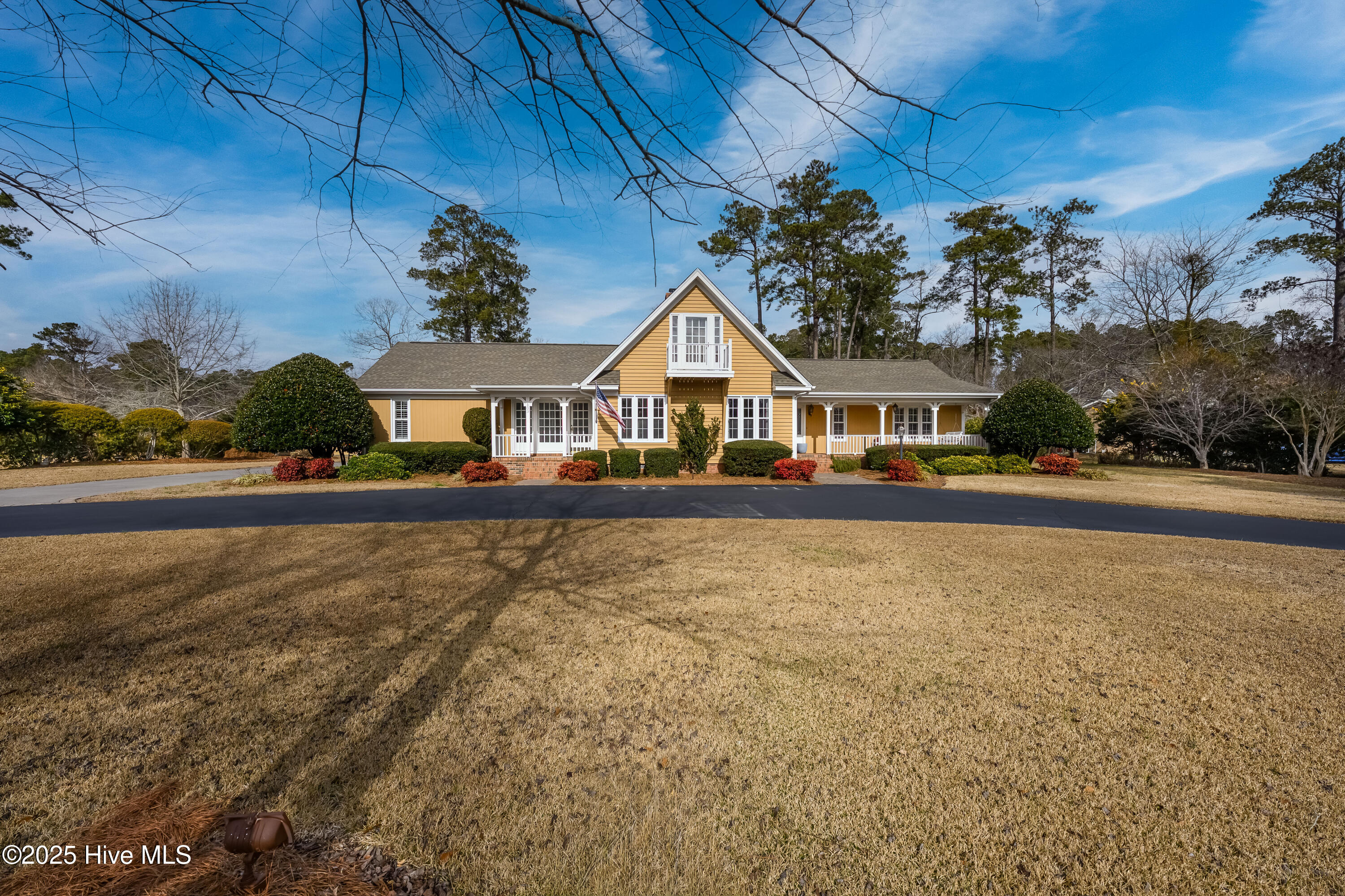 103 Lakeside Drive Property Photo