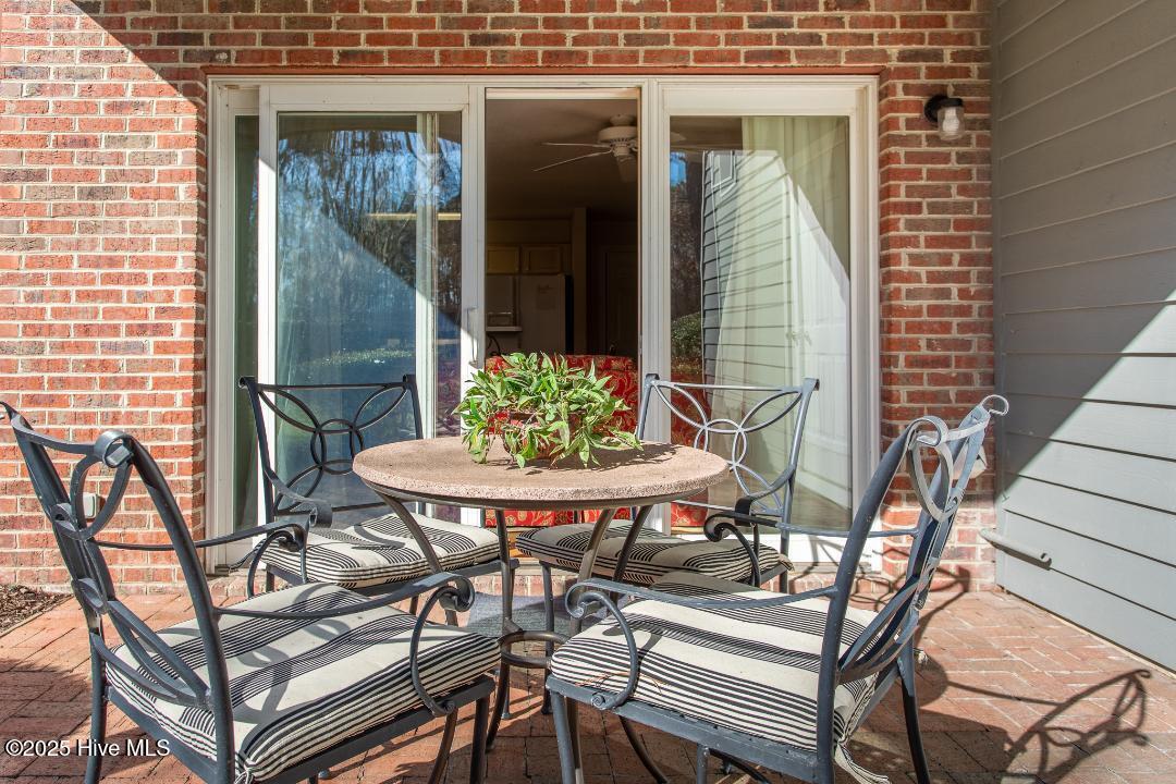 422 Albemarle Boulevard 12c Property Photo 27