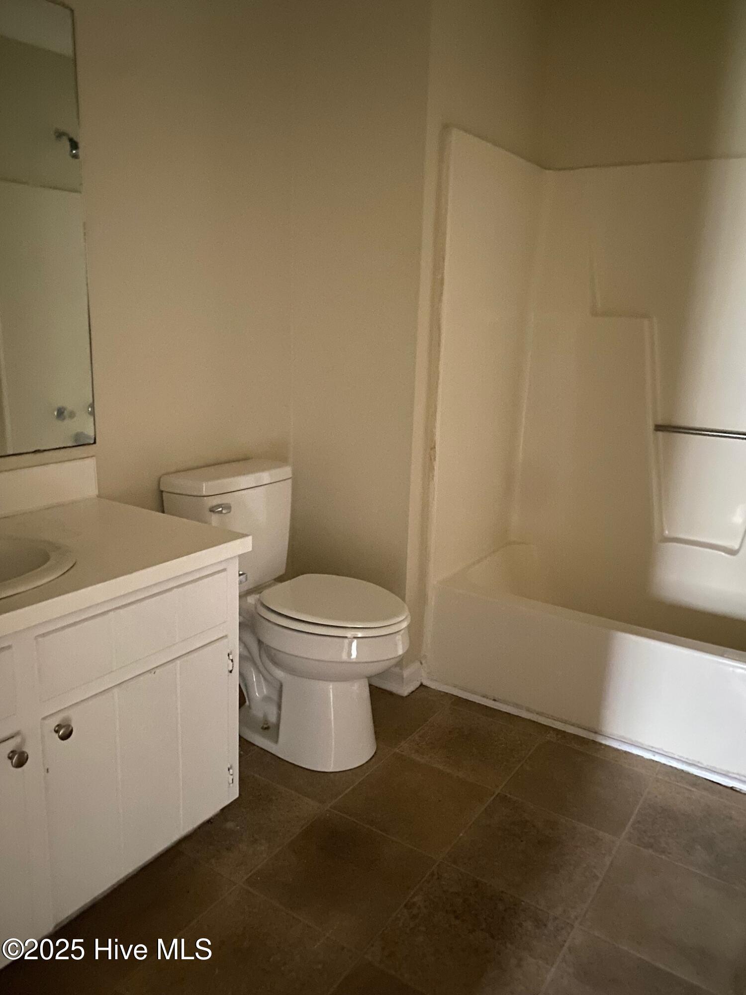 118 Concord Drive B Property Photo 12