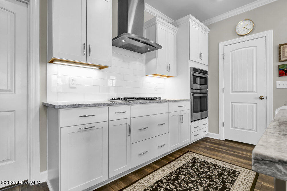 9029 Peplow Place Property Photo 13
