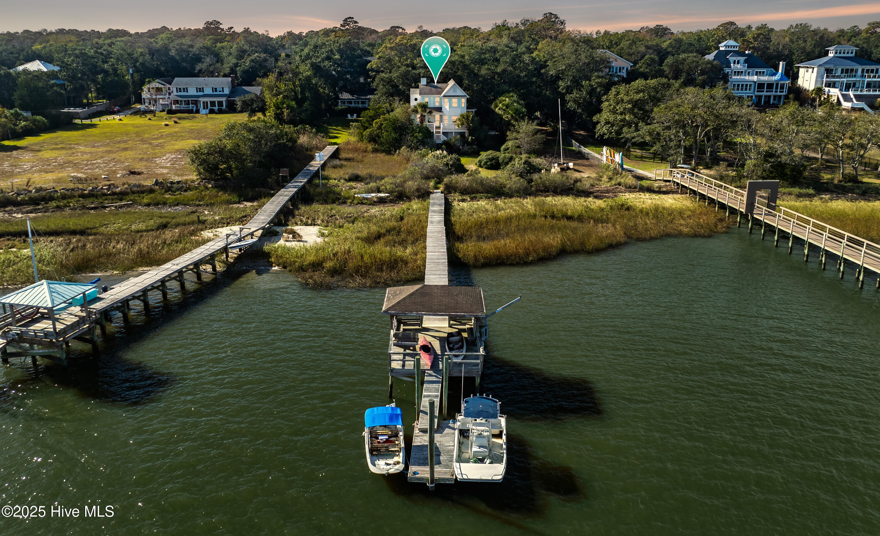 1652 Sand Bar Lane Property Photo 4