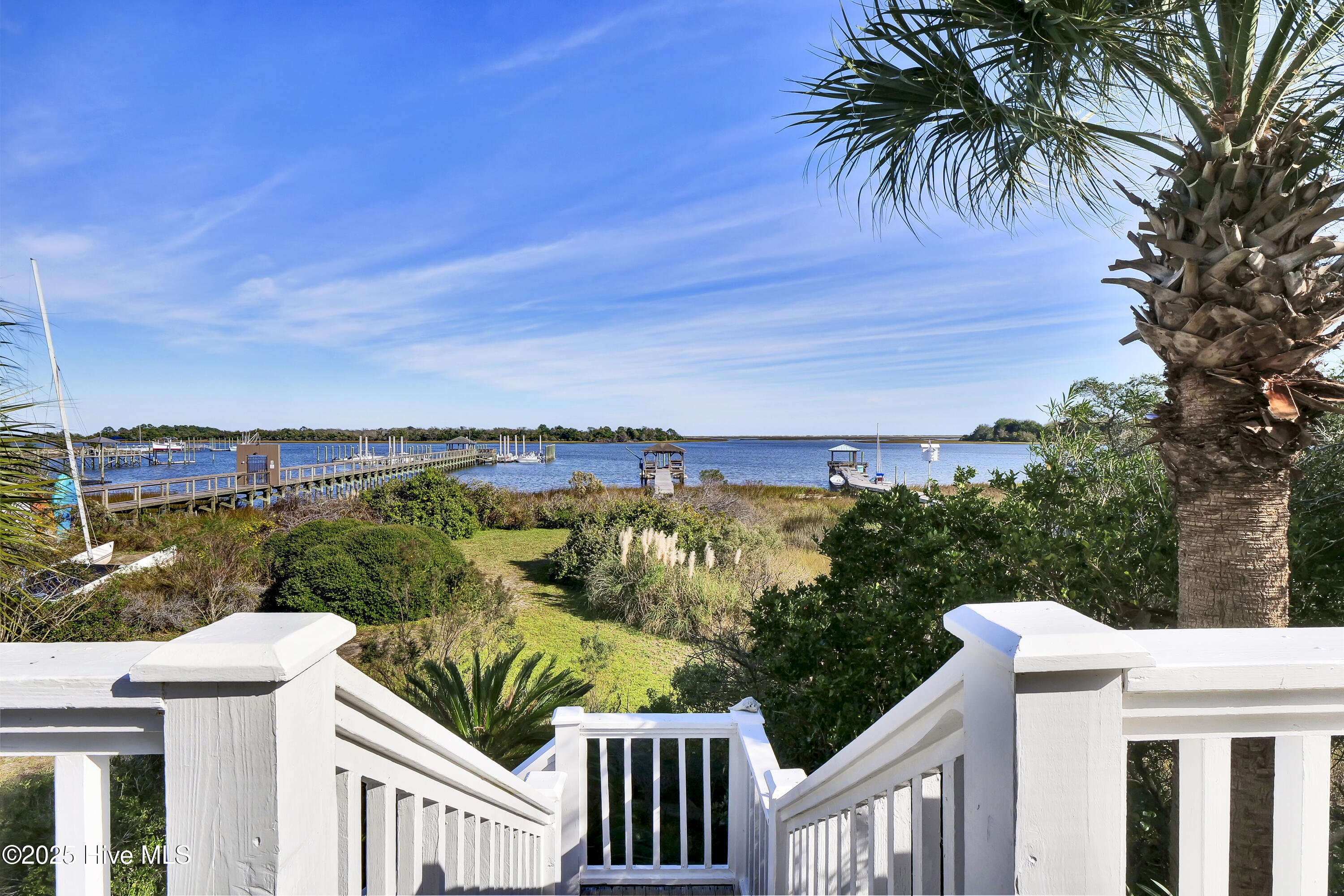 1652 Sand Bar Lane Property Photo 12