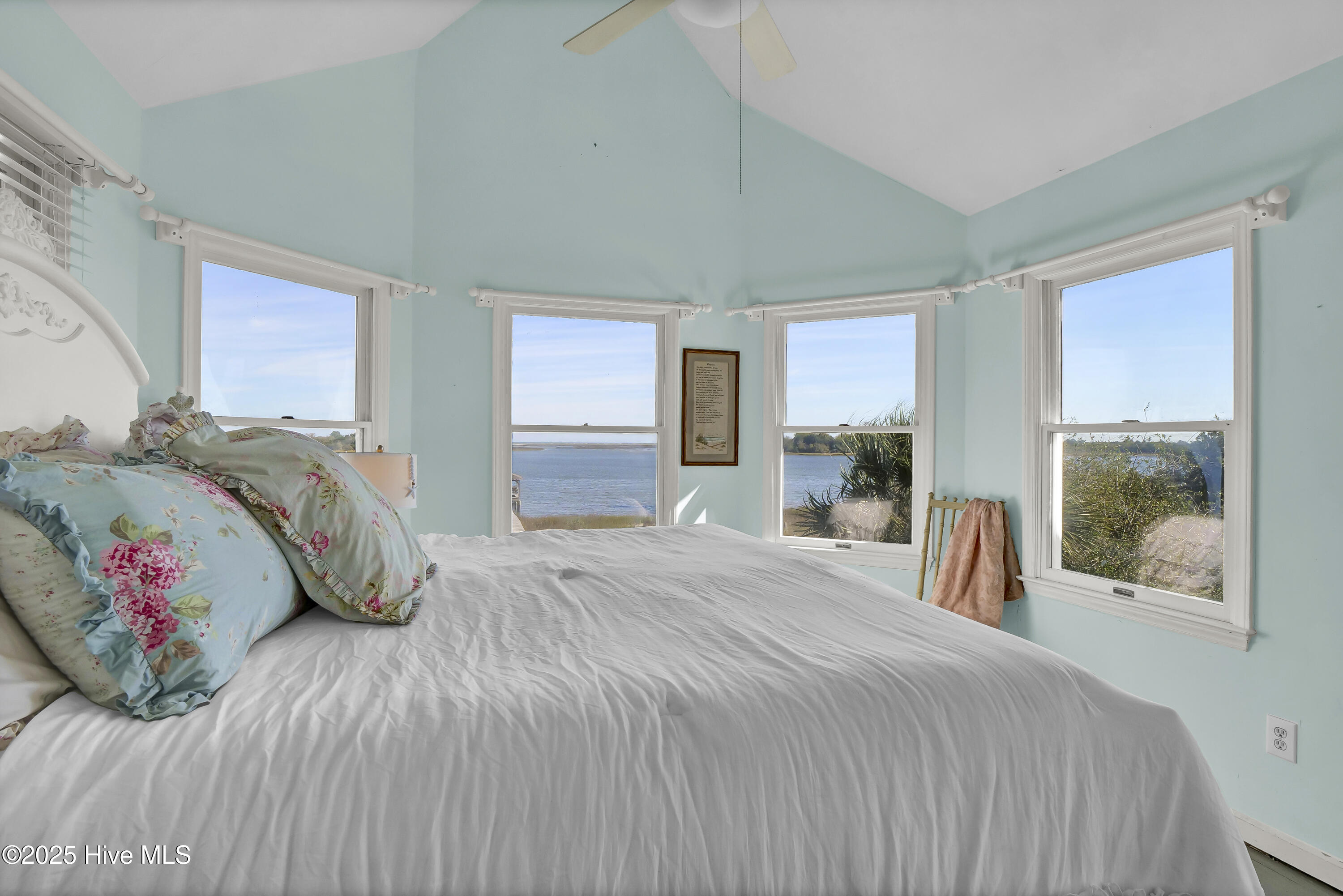 1652 Sand Bar Lane Property Photo 25