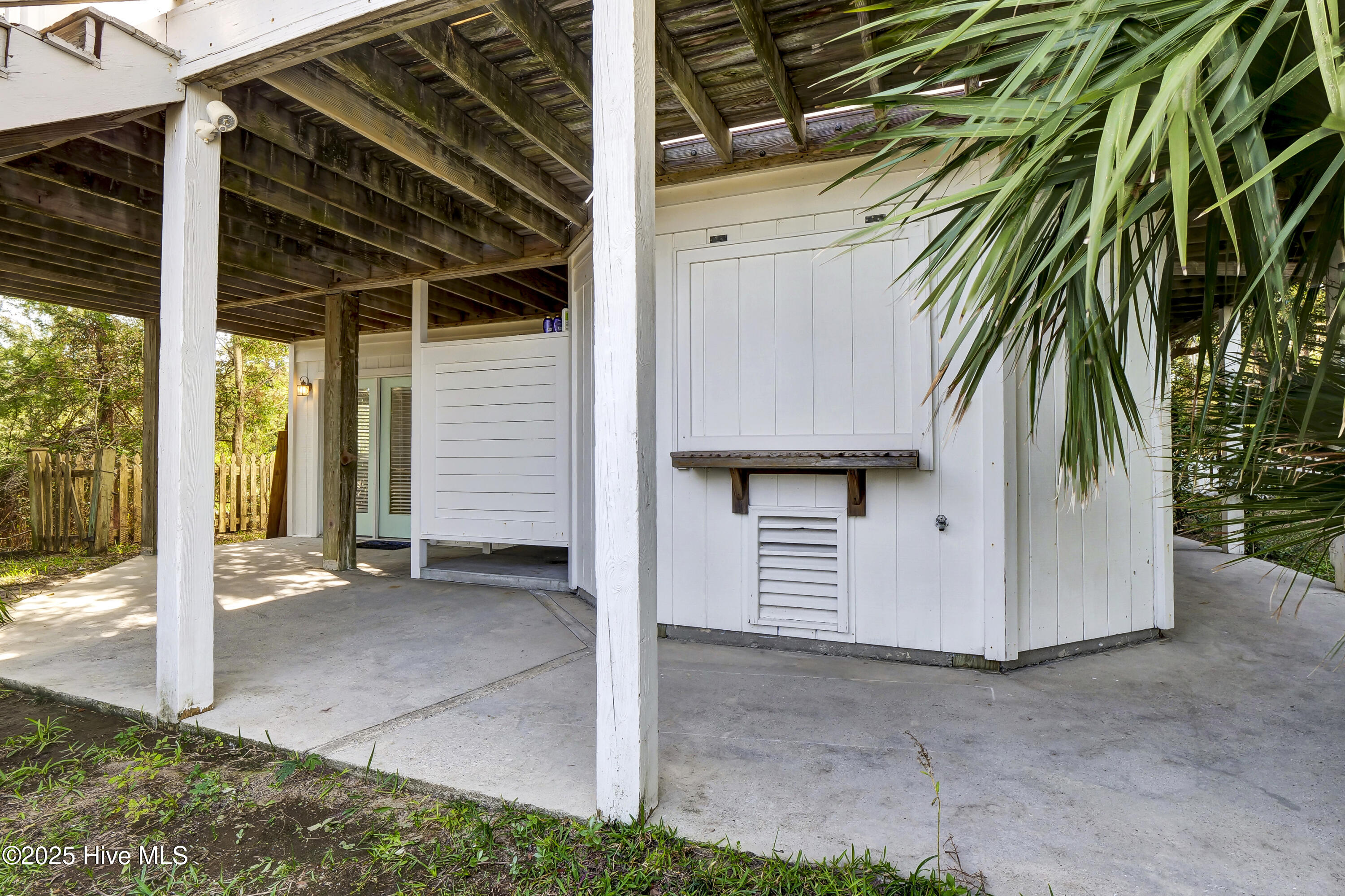 1652 Sand Bar Lane Property Photo 45
