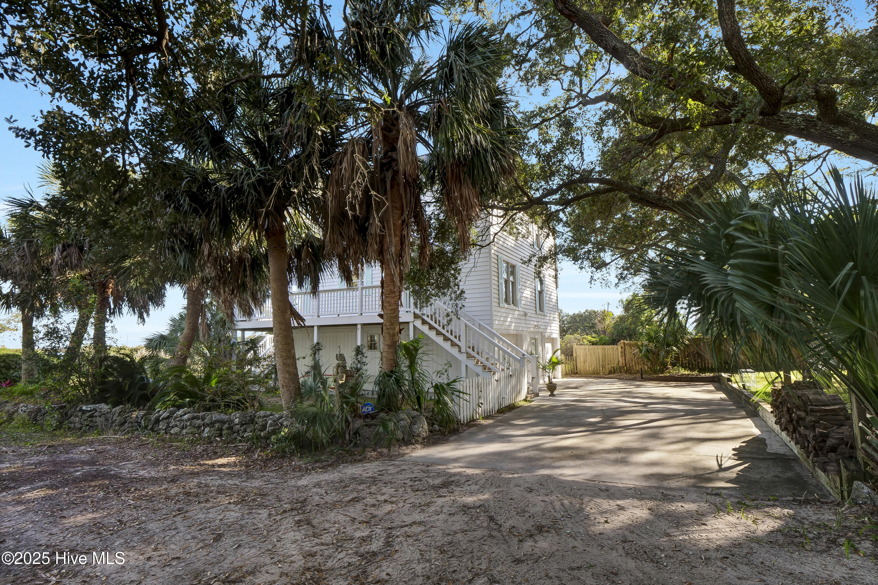 1652 Sand Bar Lane Property Photo 59