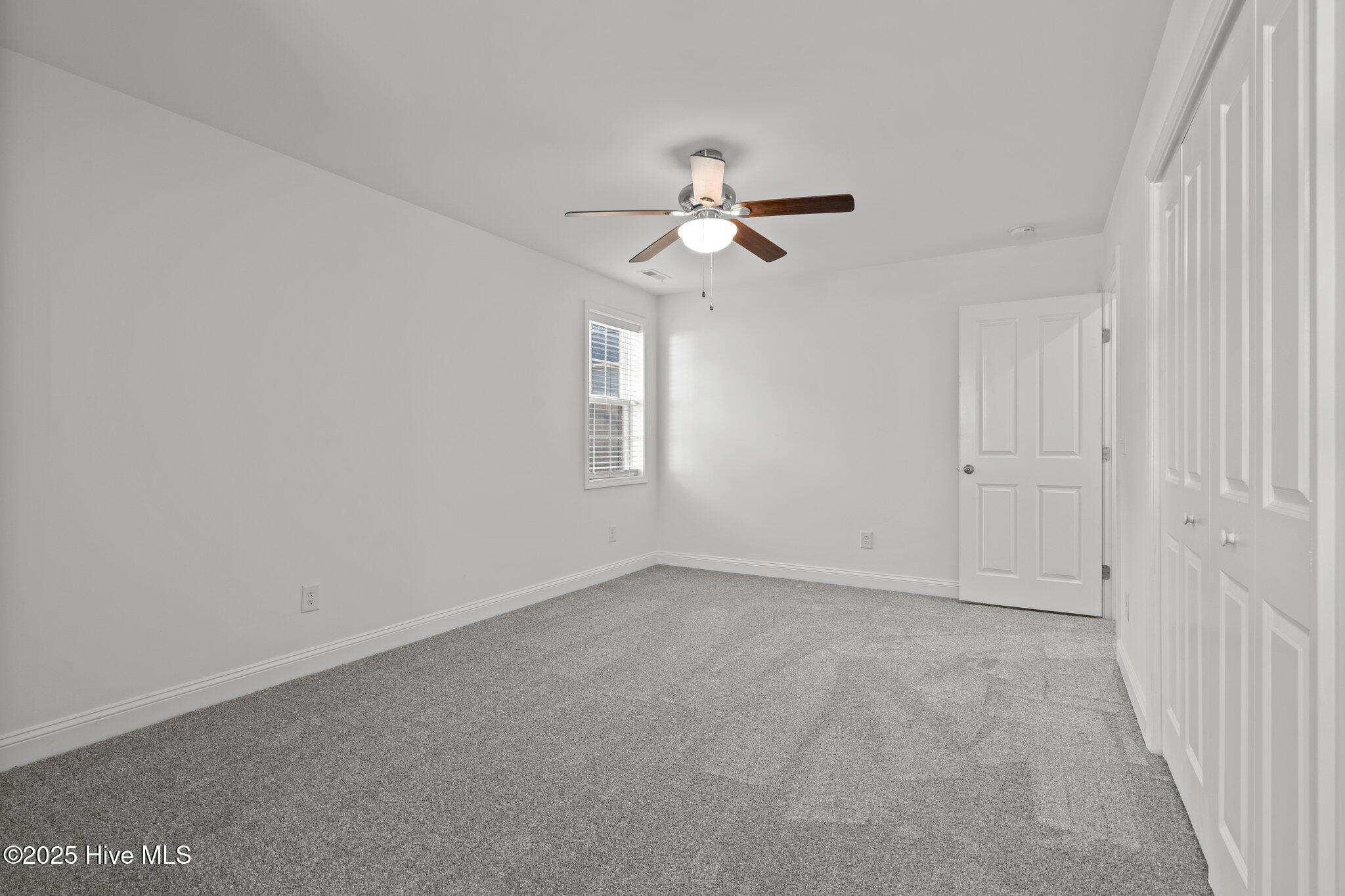 426 W Illinois Avenue Property Photo 22