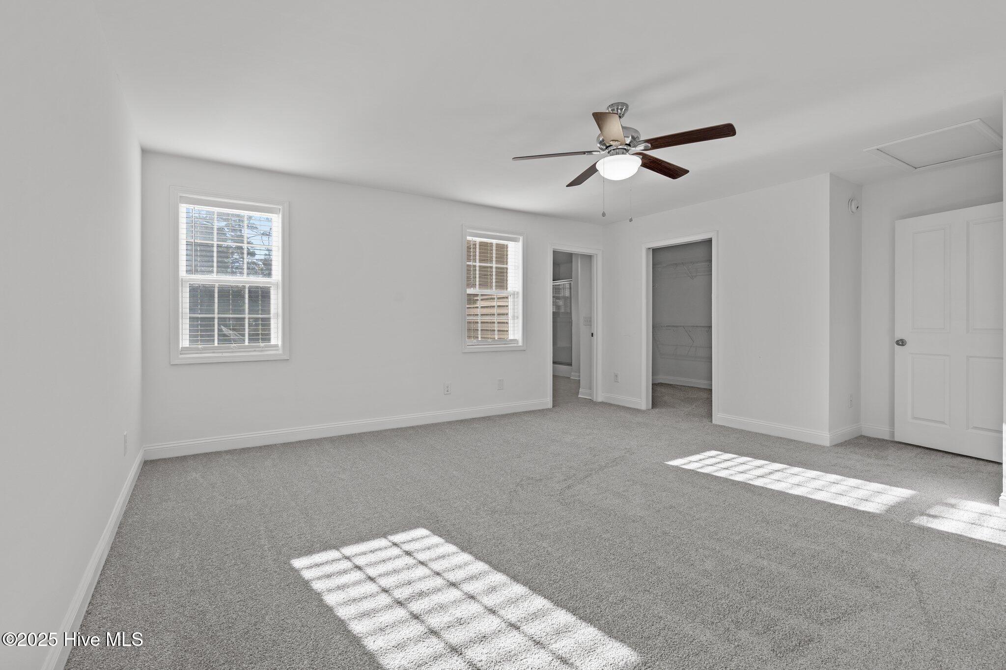 426 W Illinois Avenue Property Photo 24