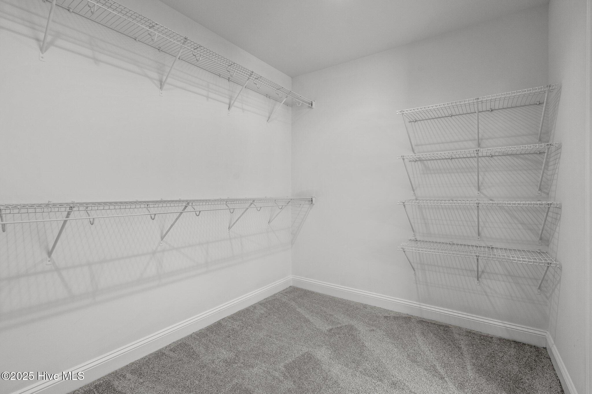 426 W Illinois Avenue Property Photo 25