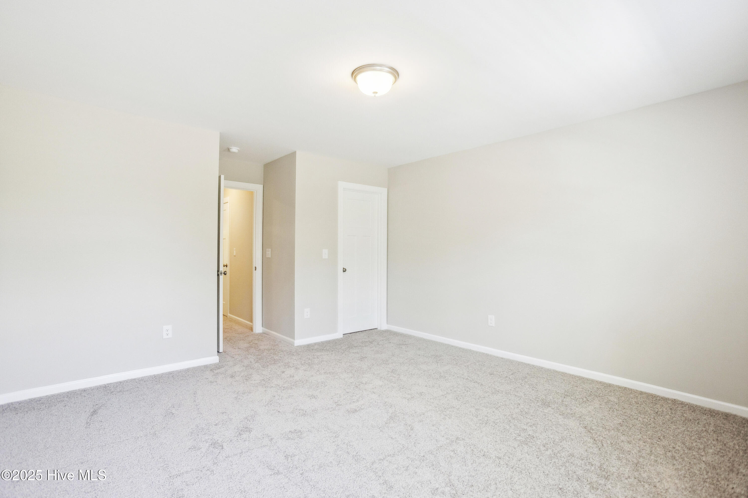 304 Lusterleaf Lane # 2 Property Photo 33