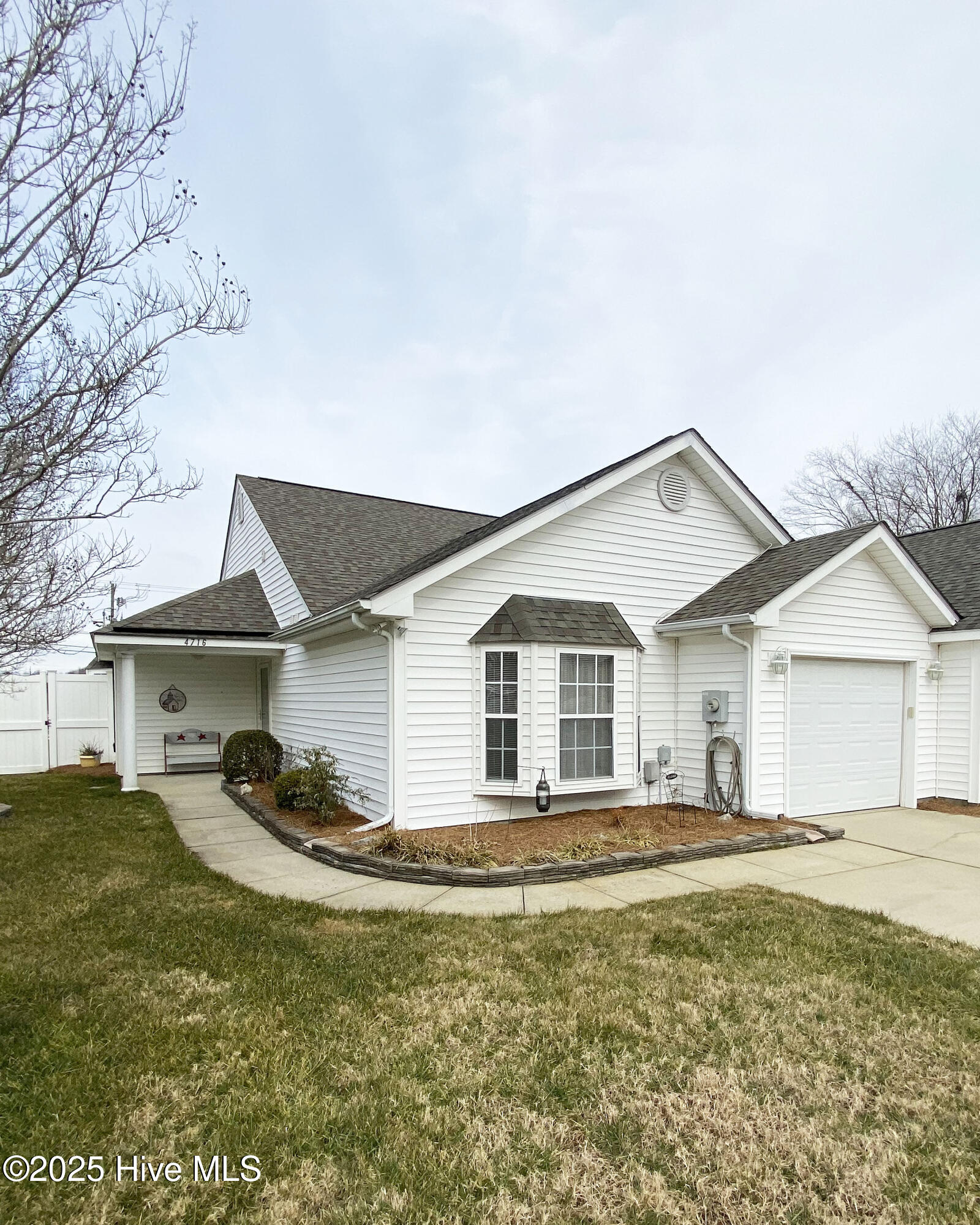 4716 Gardenia Circle Property Photo
