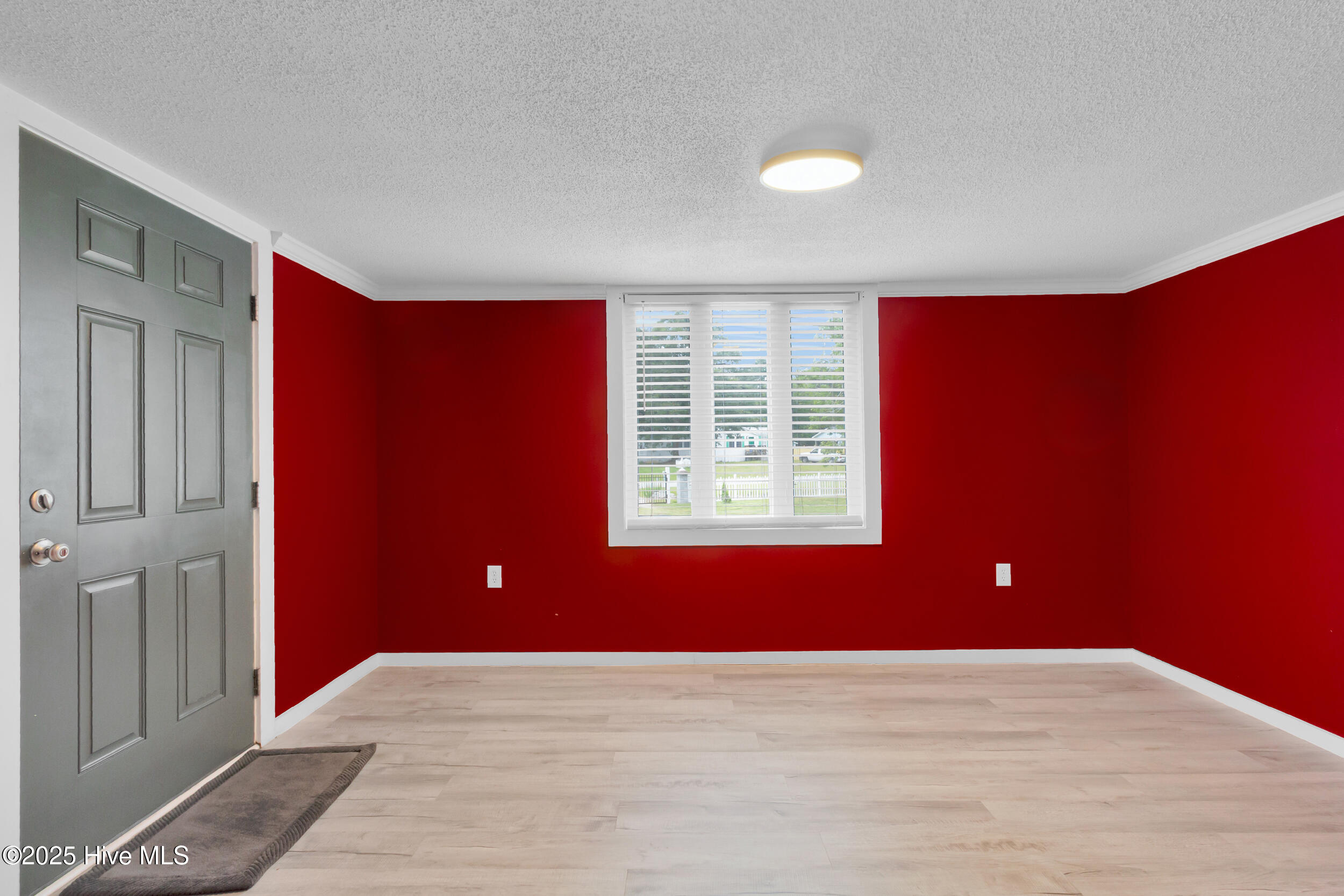 414 W Branch Drive Property Photo 16