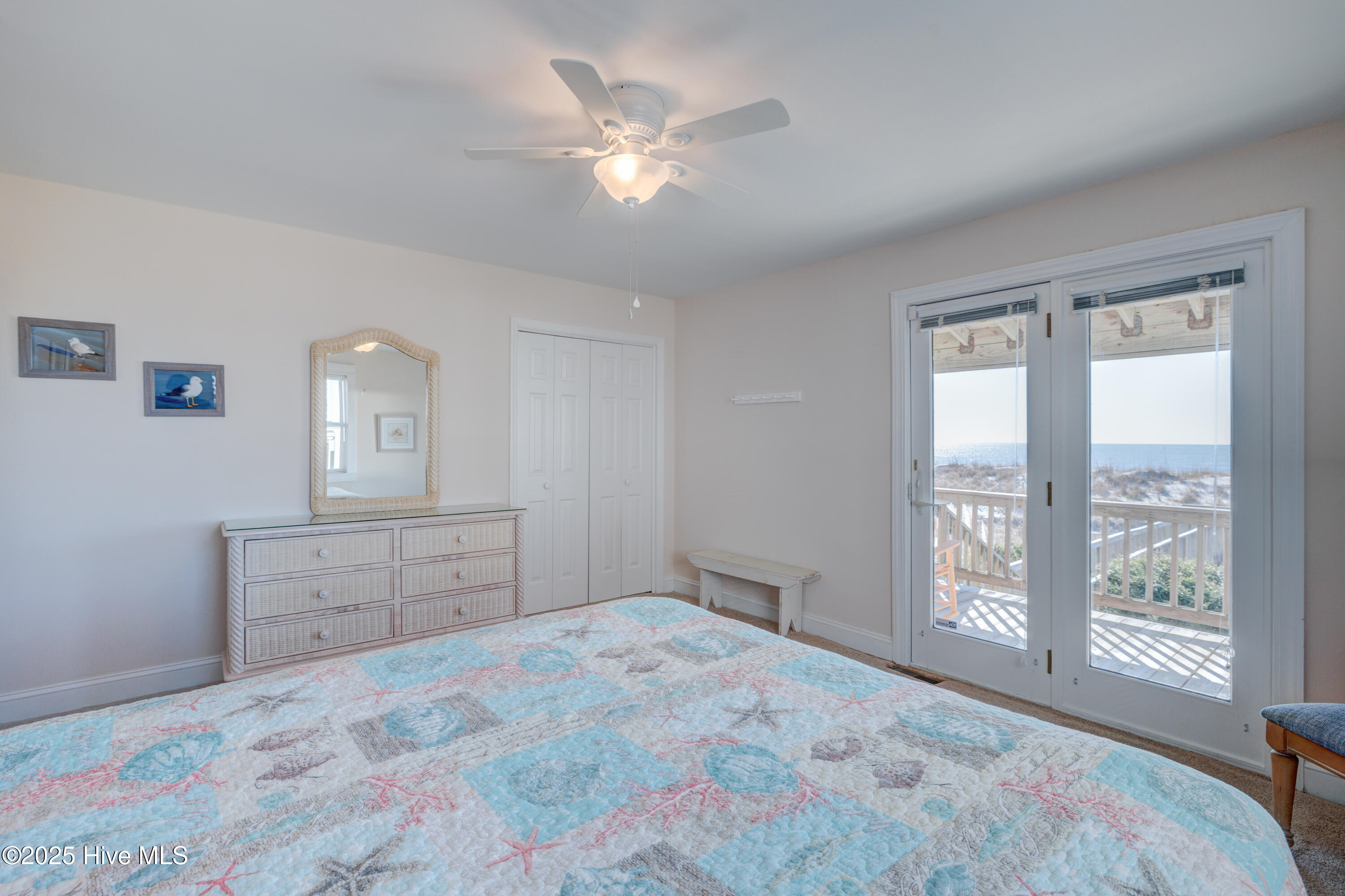 2221 E Beach Drive Property Photo 21