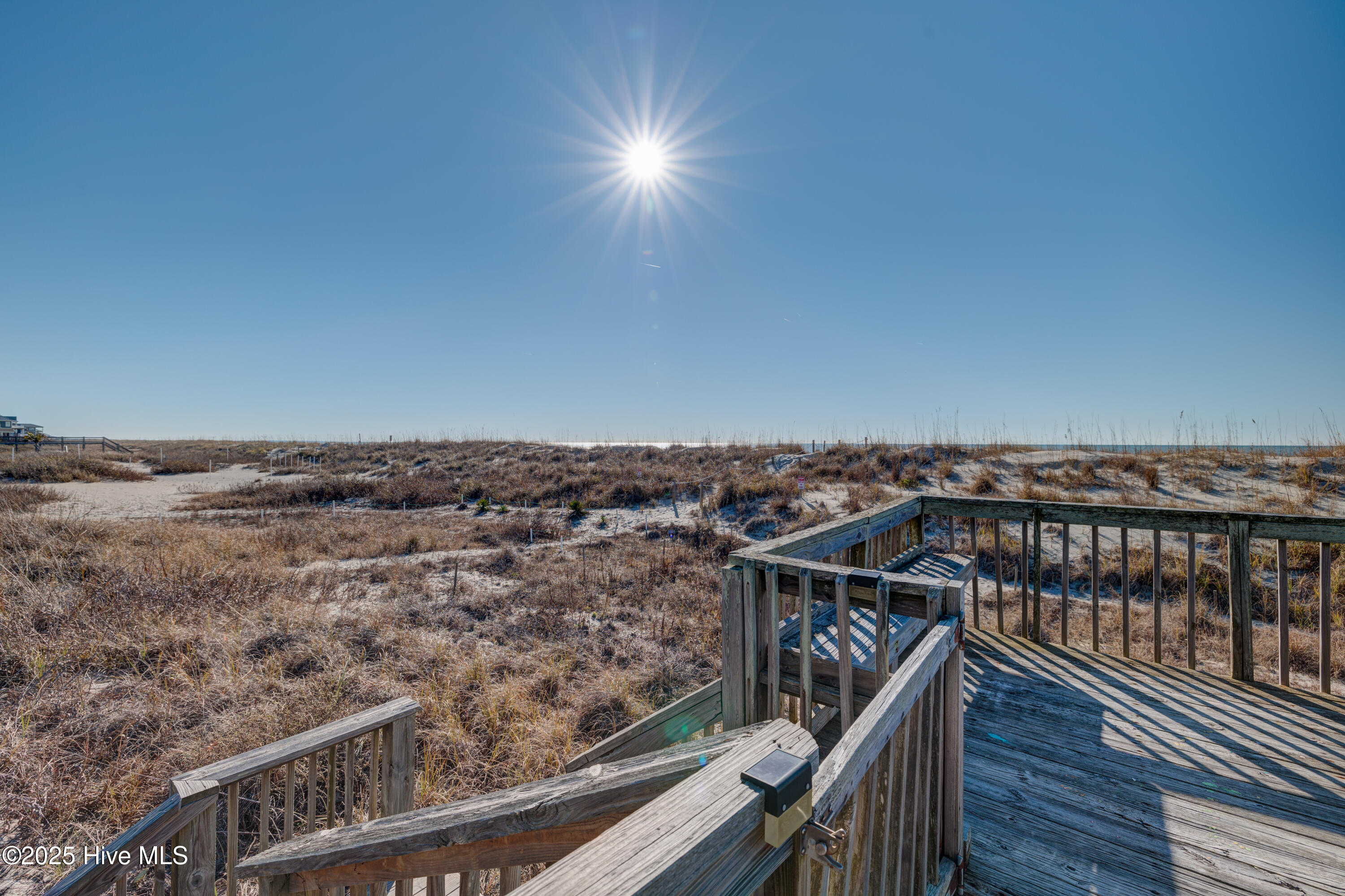 2221 E Beach Drive Property Photo 51