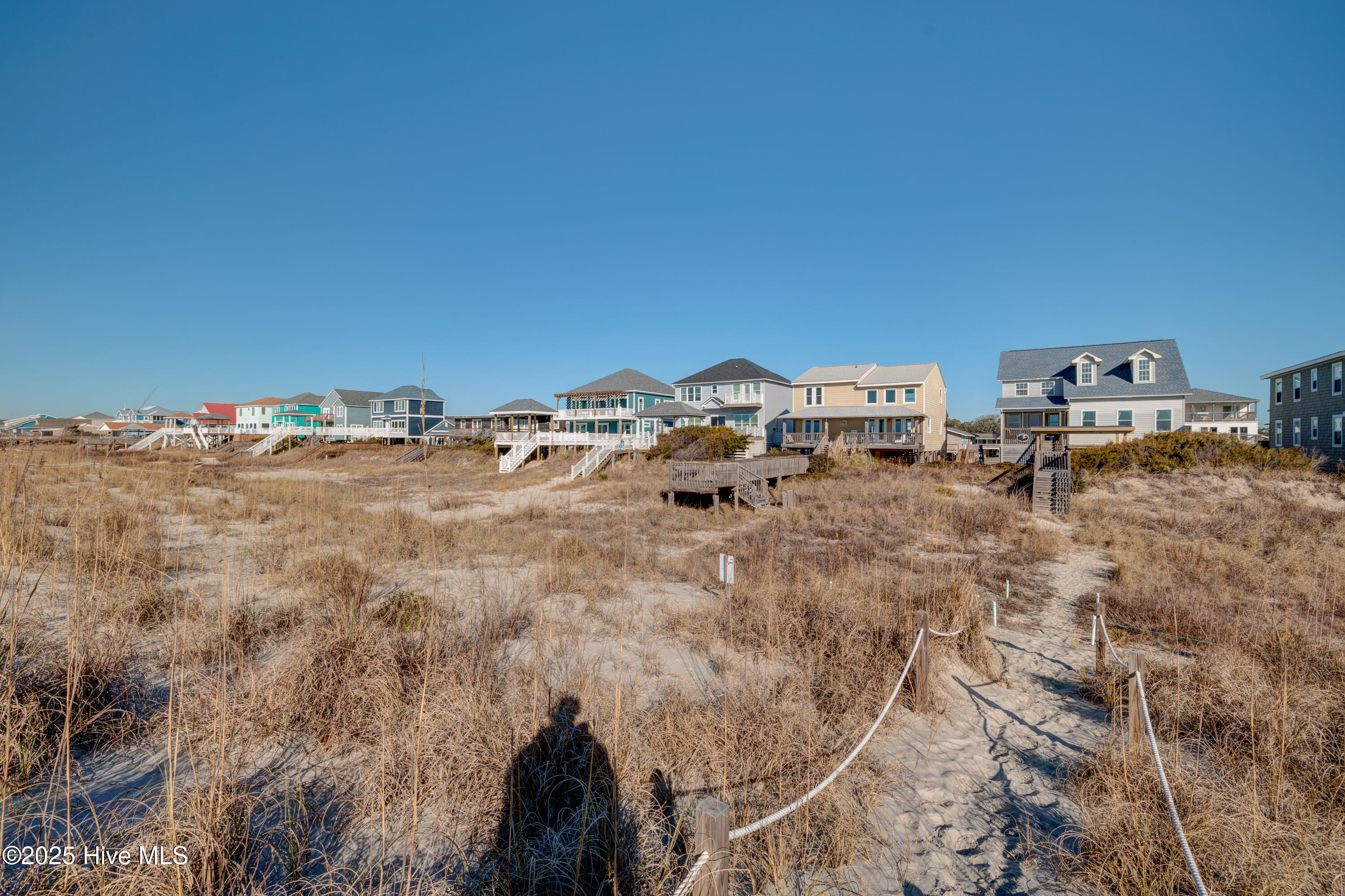 2221 E Beach Drive Property Photo 53
