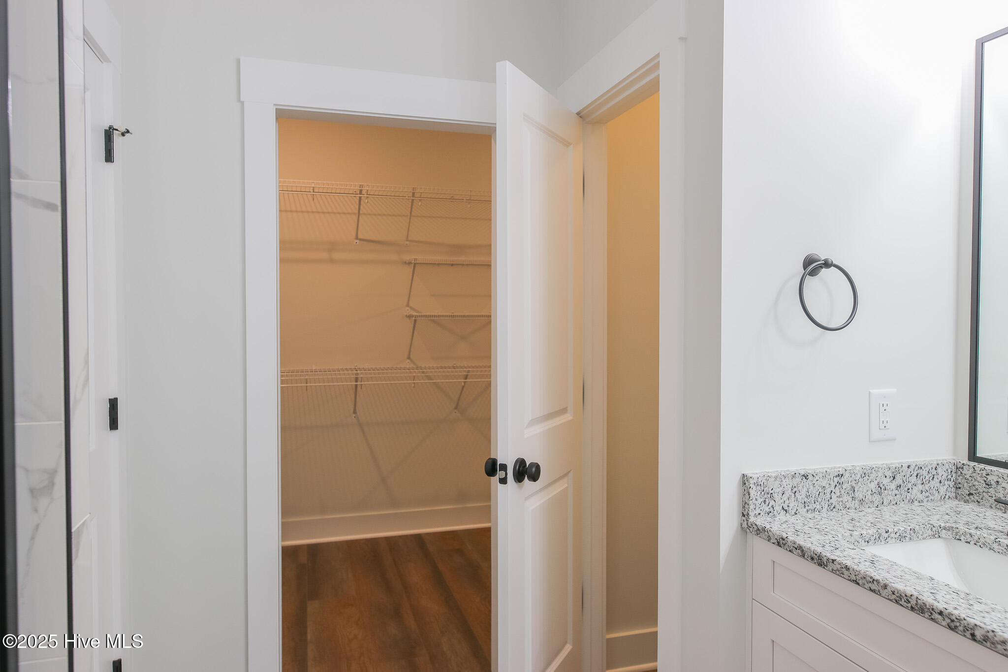 103 Bexley Court Property Photo 32