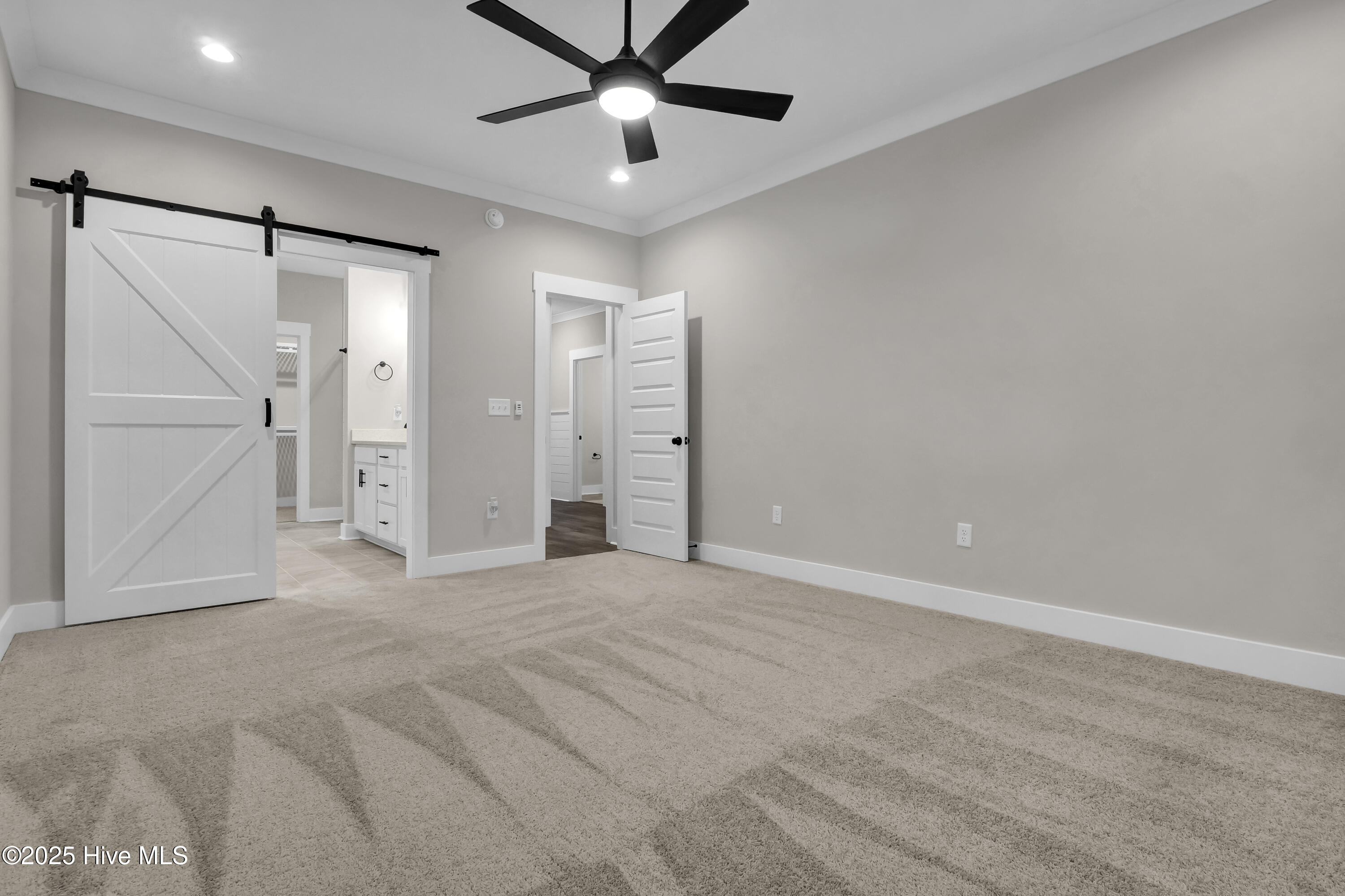 202 Port Side Drive Property Photo 20