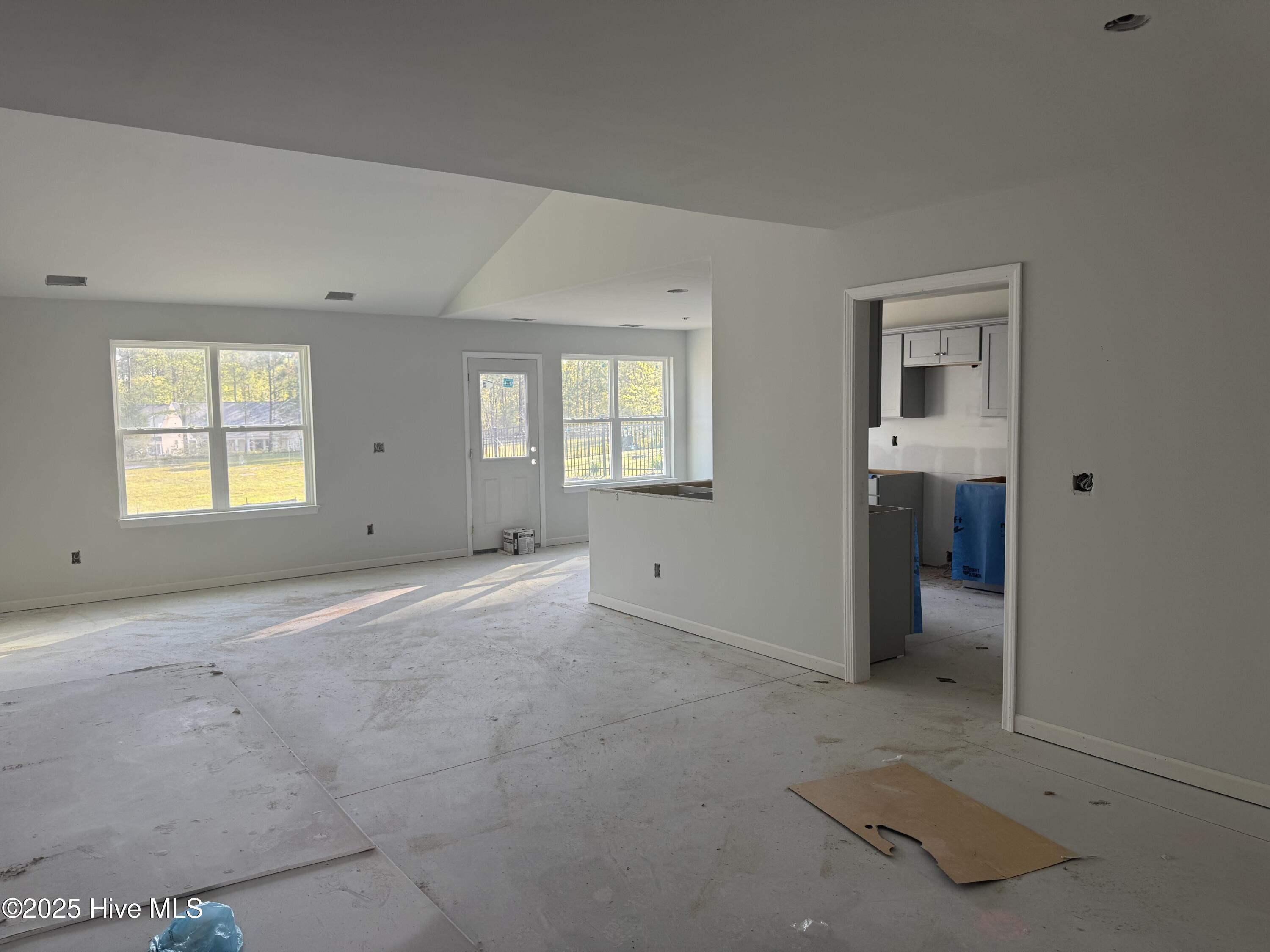 2480 Caraway Drive Property Photo 2