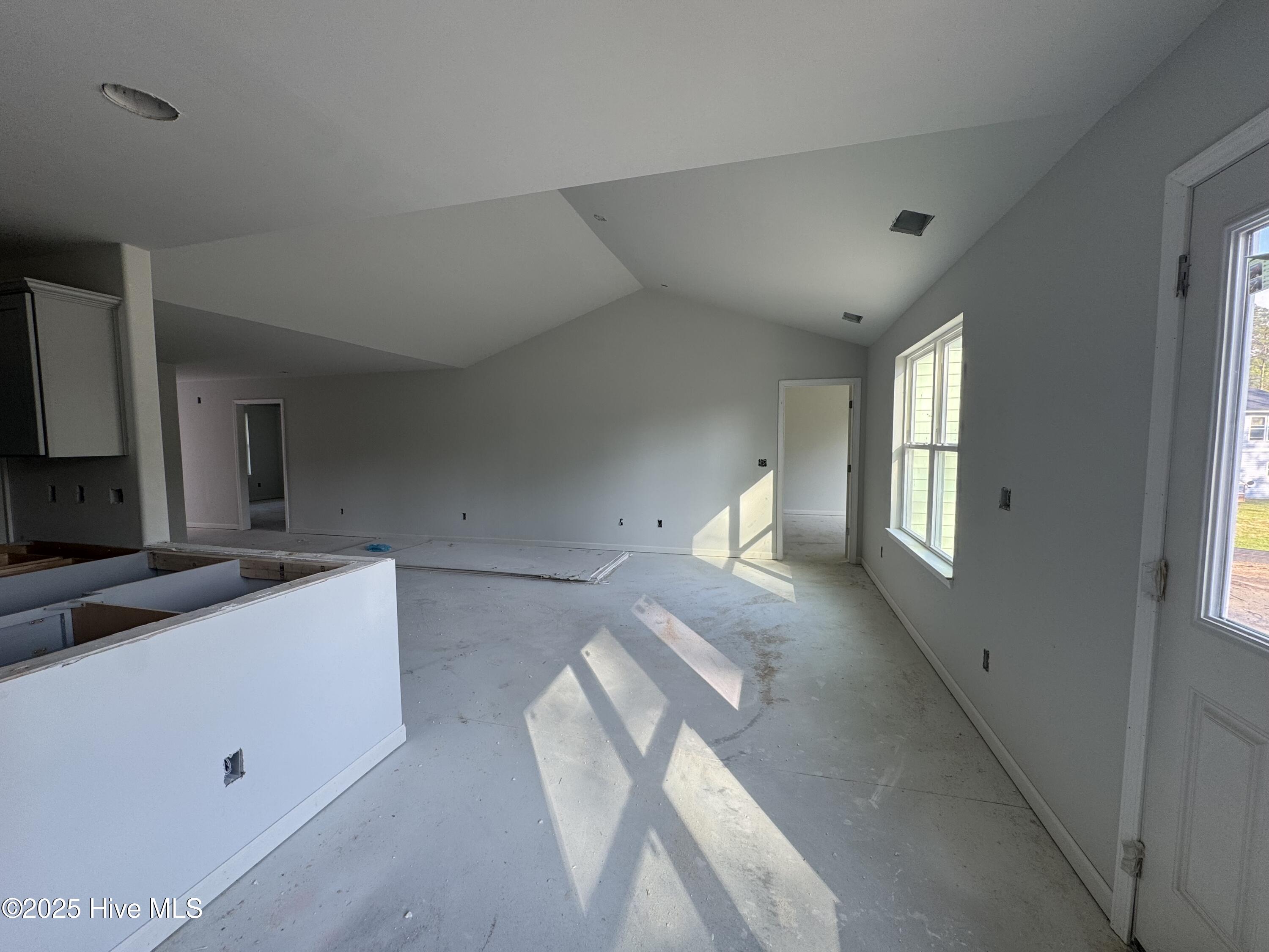 2480 Caraway Drive Property Photo 5