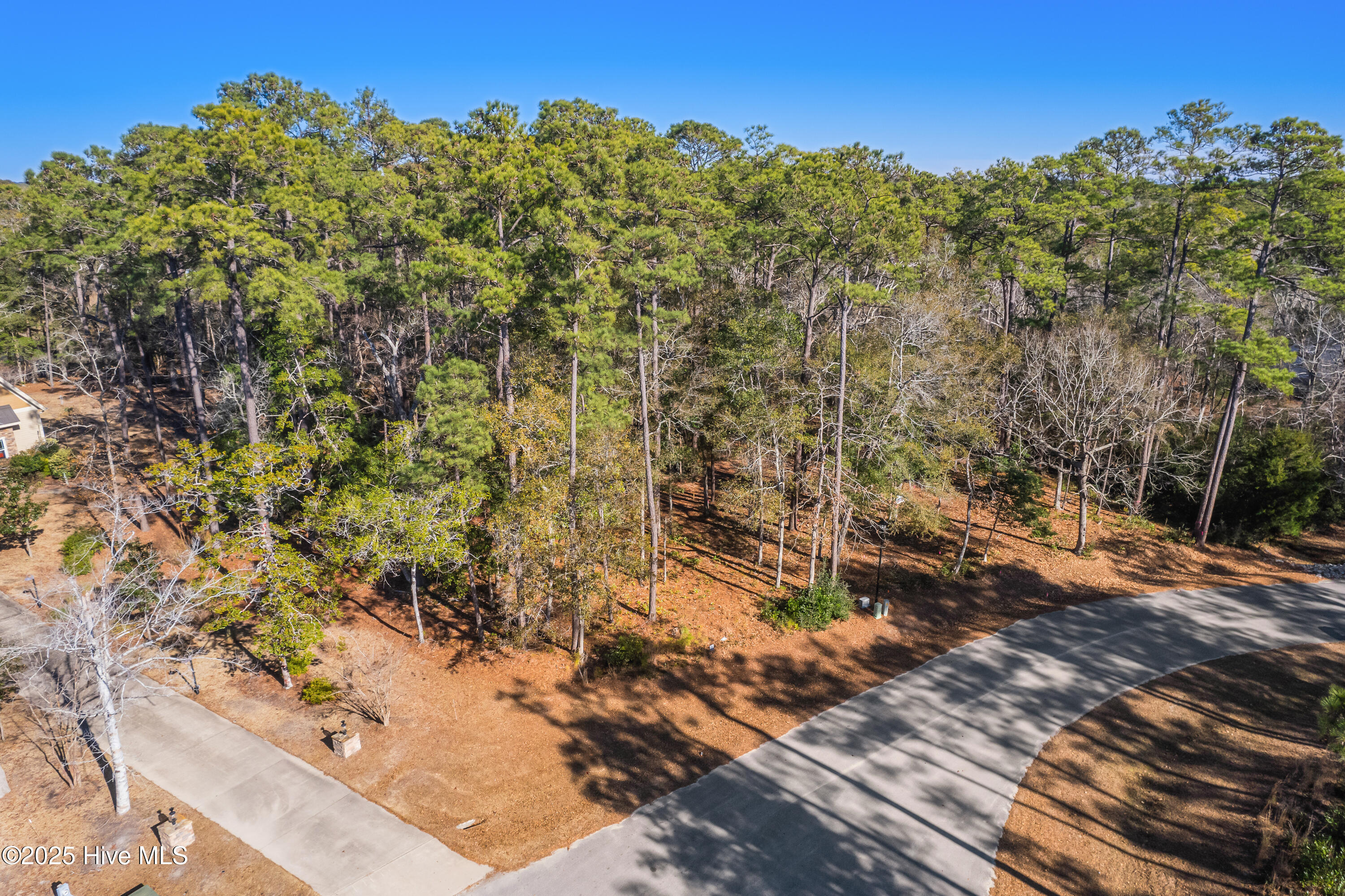 3318 Portside Drive Property Photo 4