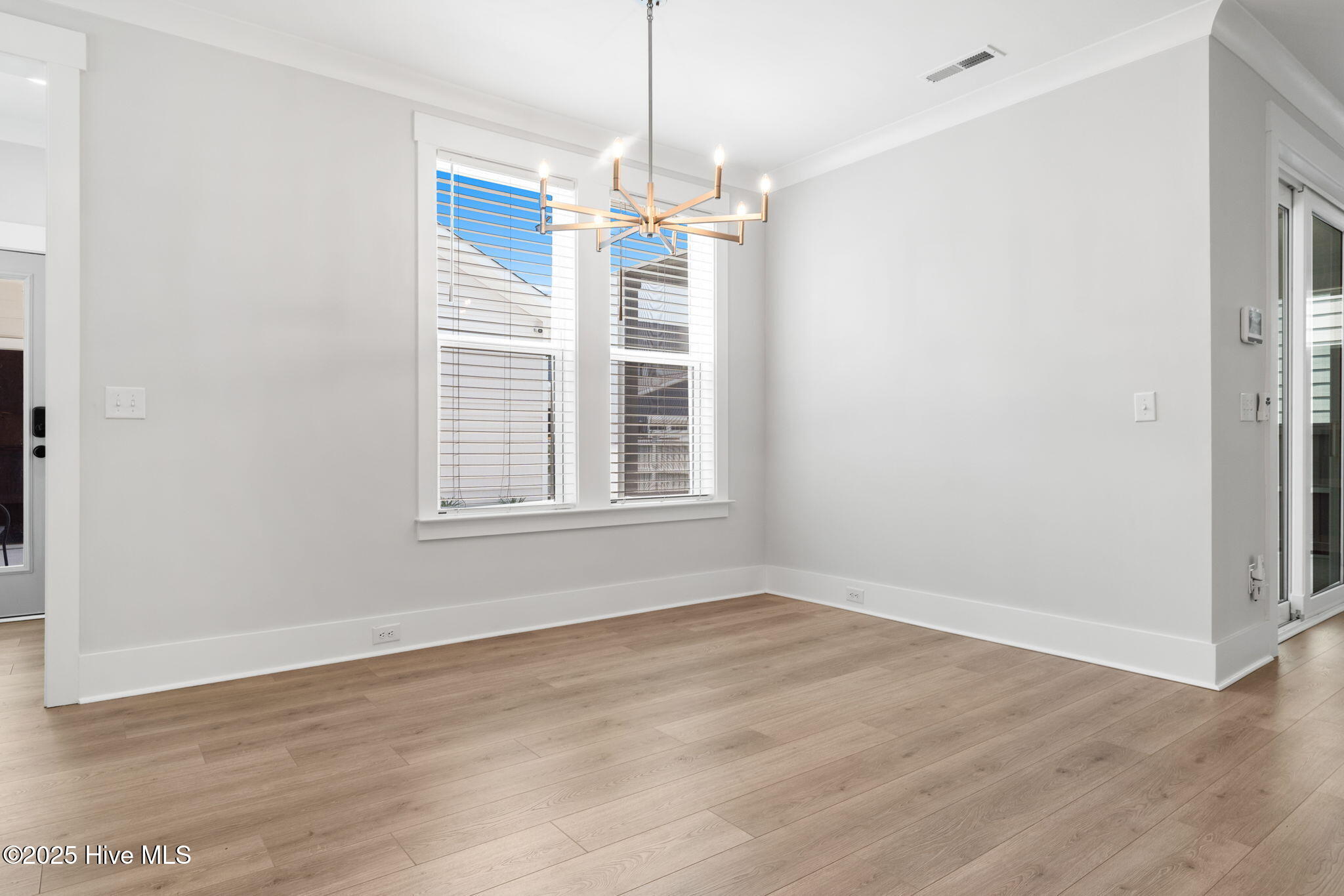 3836 Mason Port Drive Property Photo 16