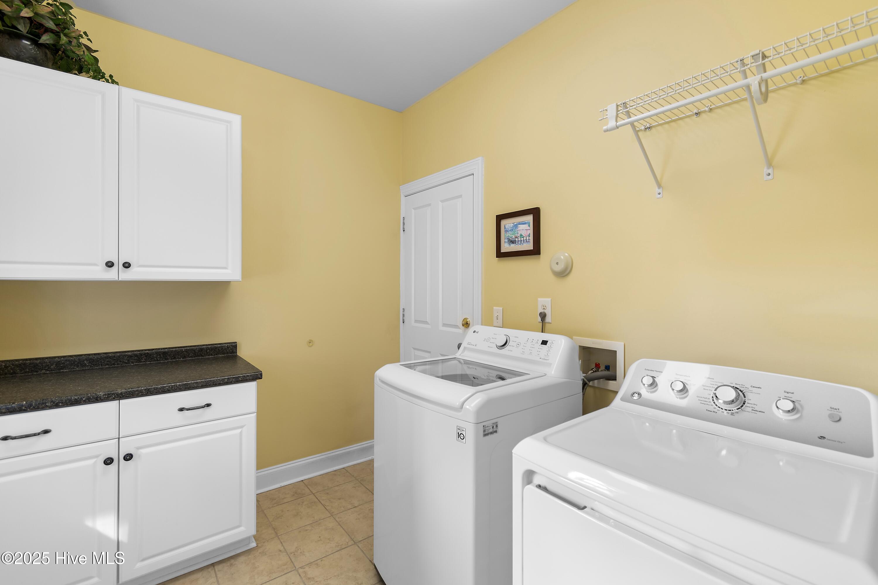 2784 Oakbluff Circle Property Photo 24