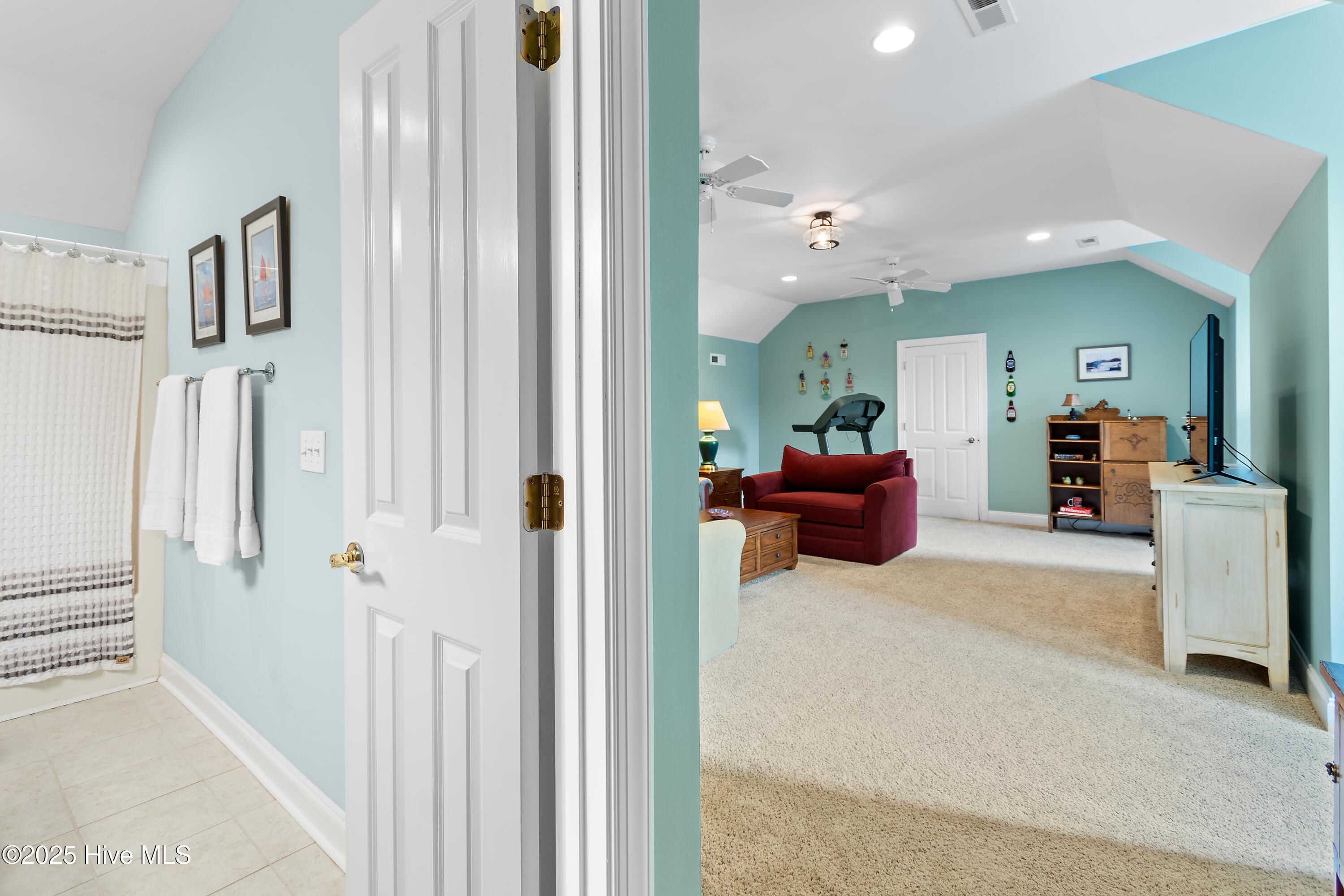 2784 Oakbluff Circle Property Photo 33