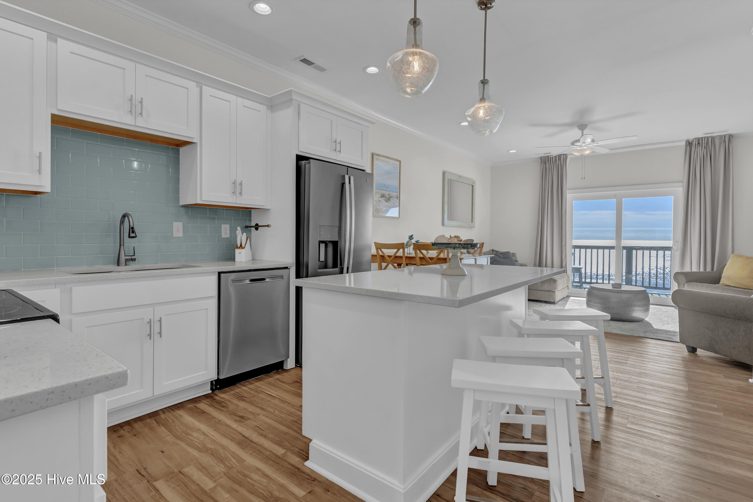 1788 New River Inlet Road Property Photo 5