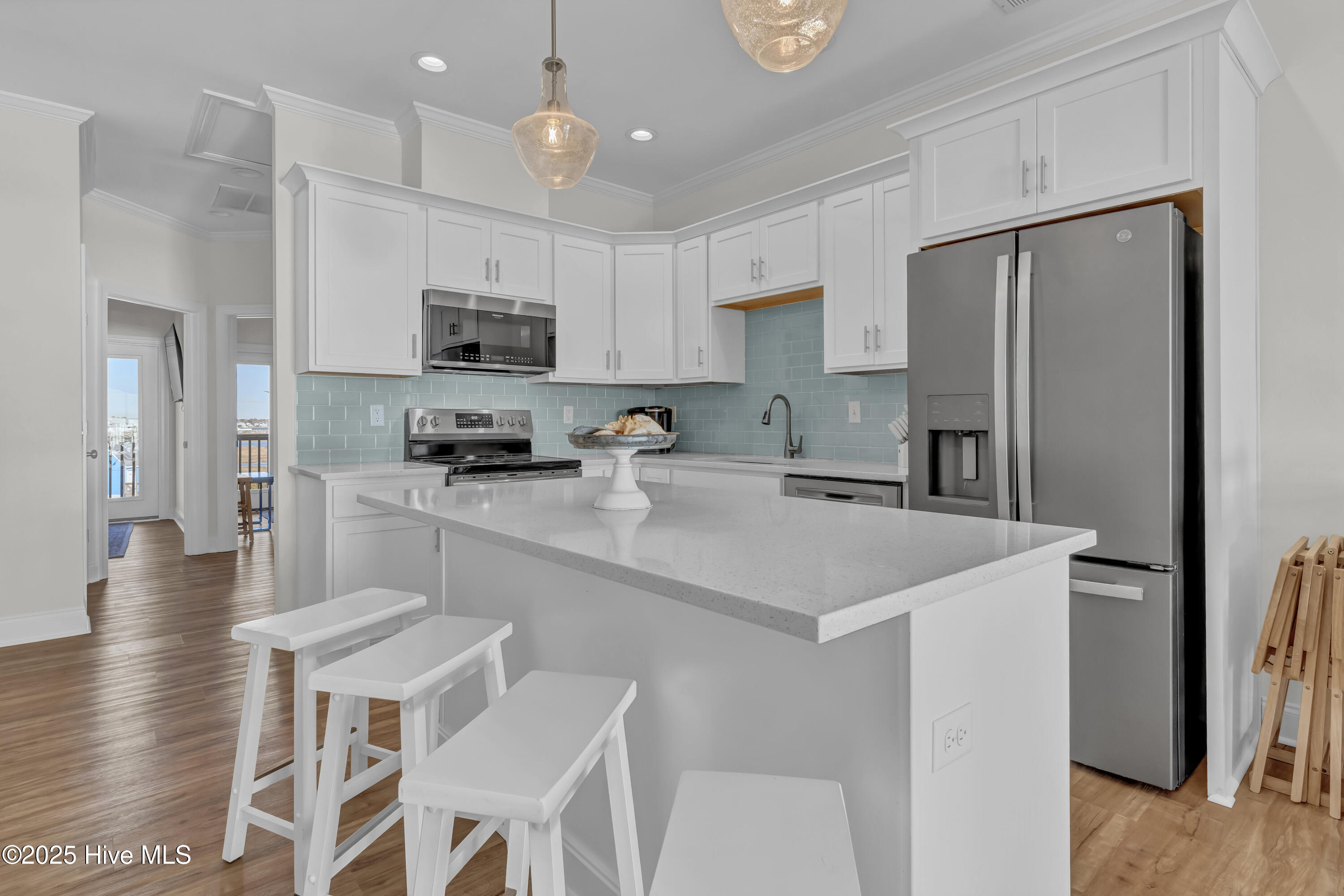 1788 New River Inlet Road Property Photo 8