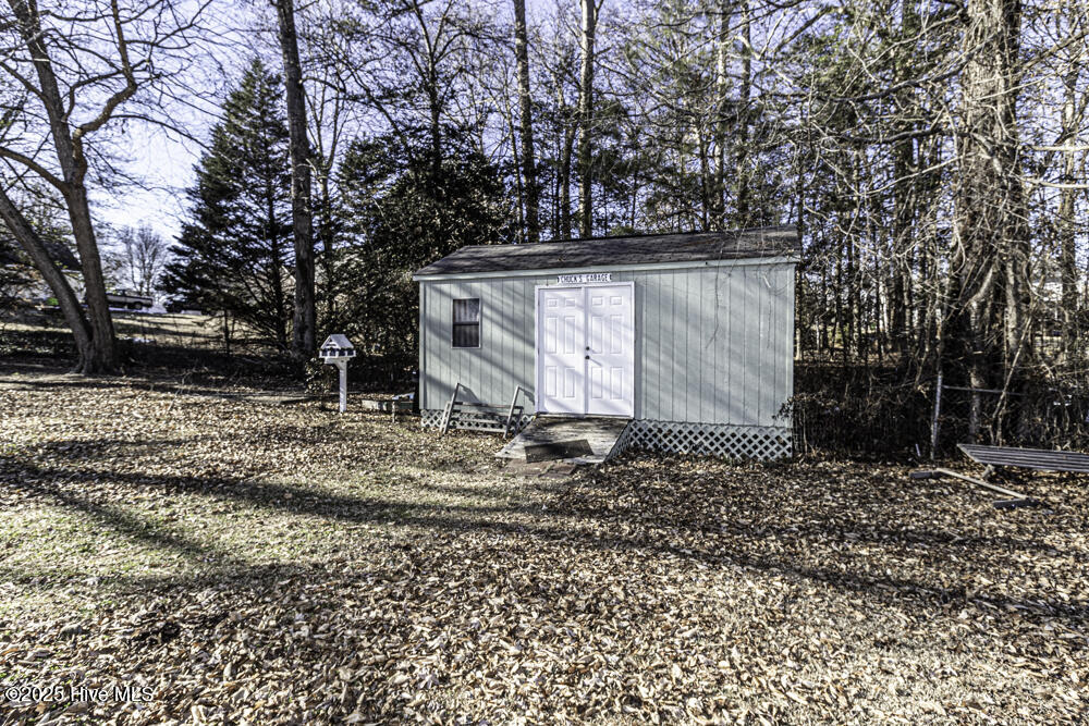 112 Mina Drive Property Photo 16