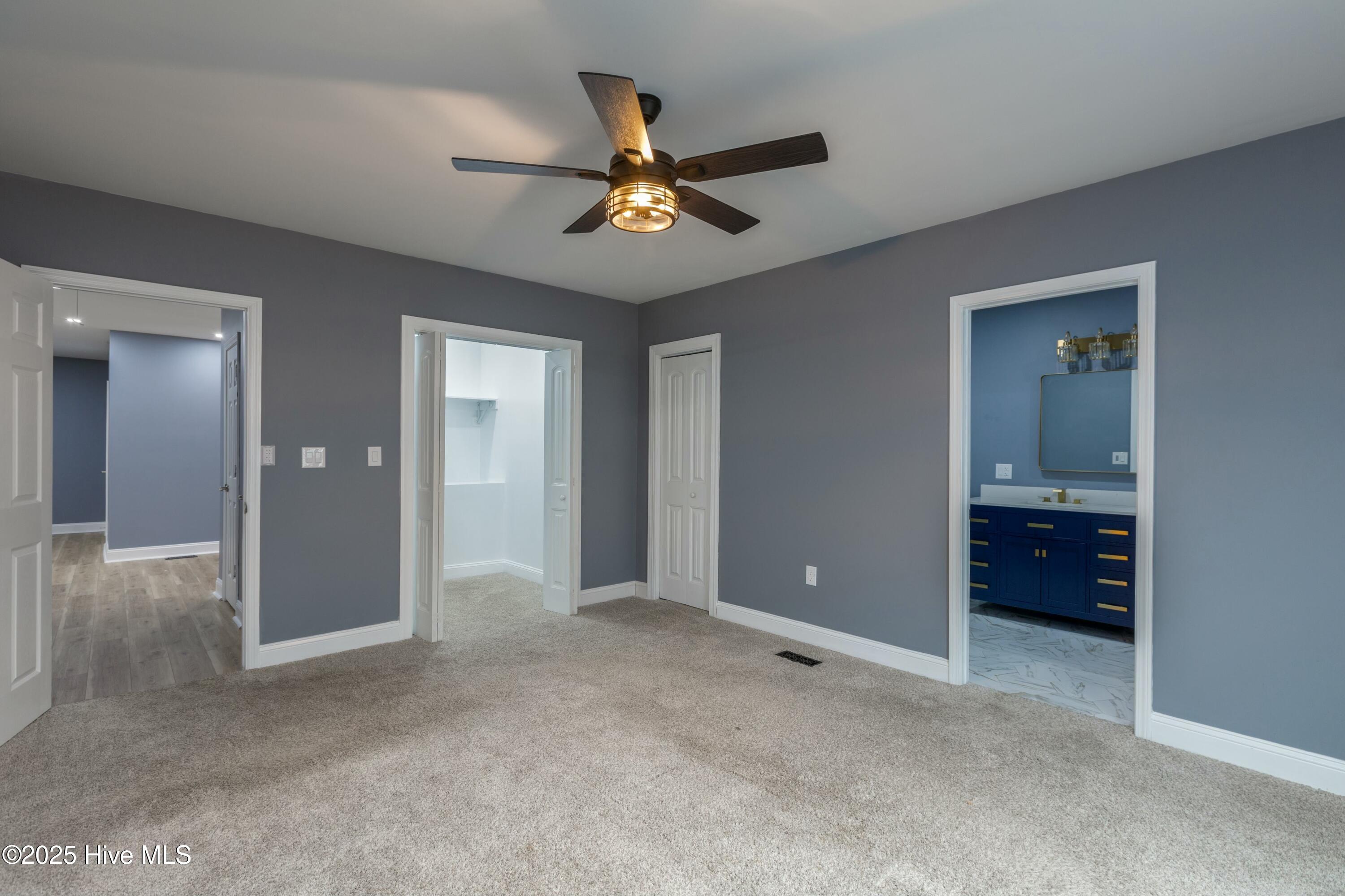 730 Northwest Boulevard Property Photo 8
