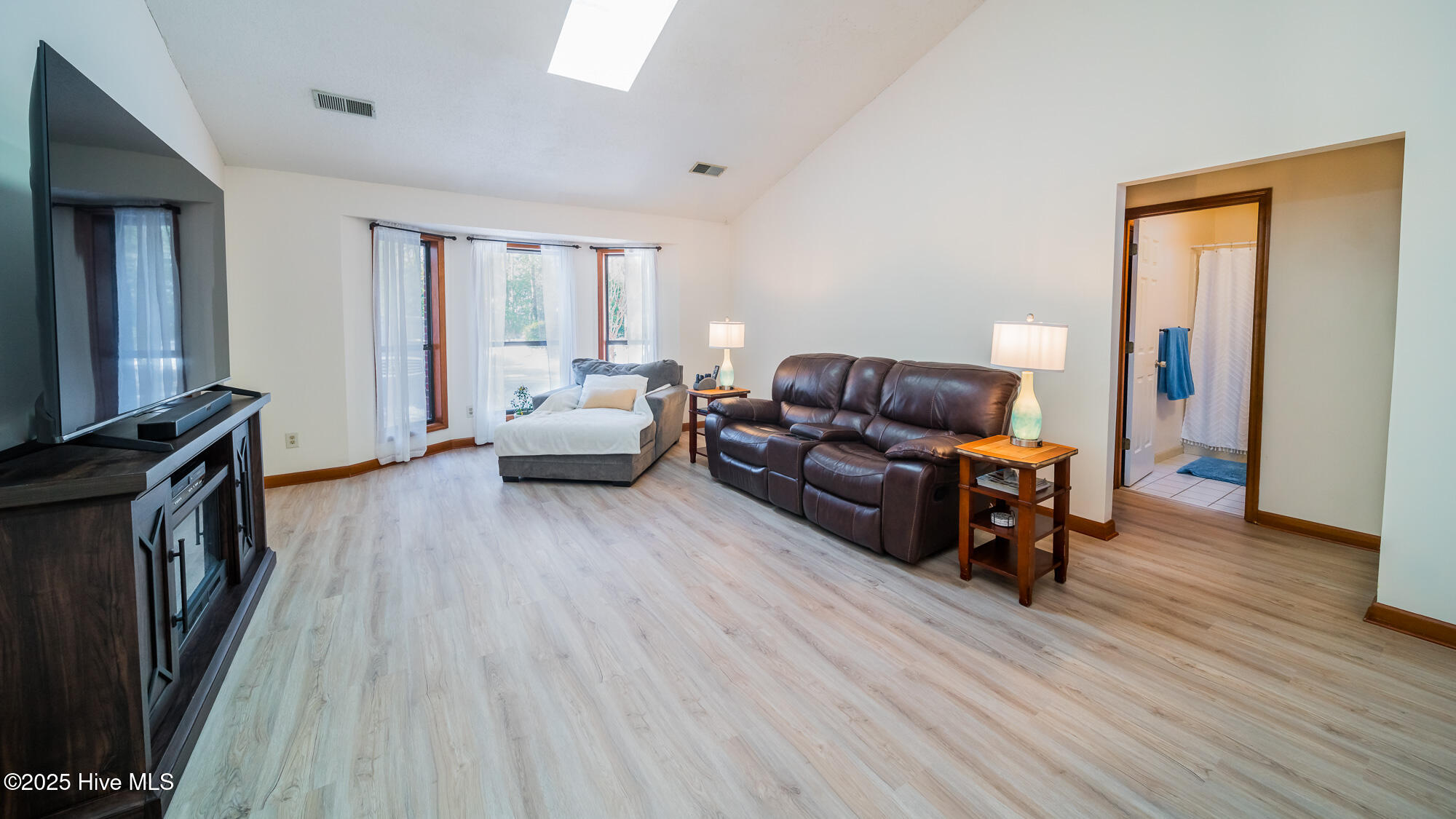 3 Bayberry Circle Property Photo 4