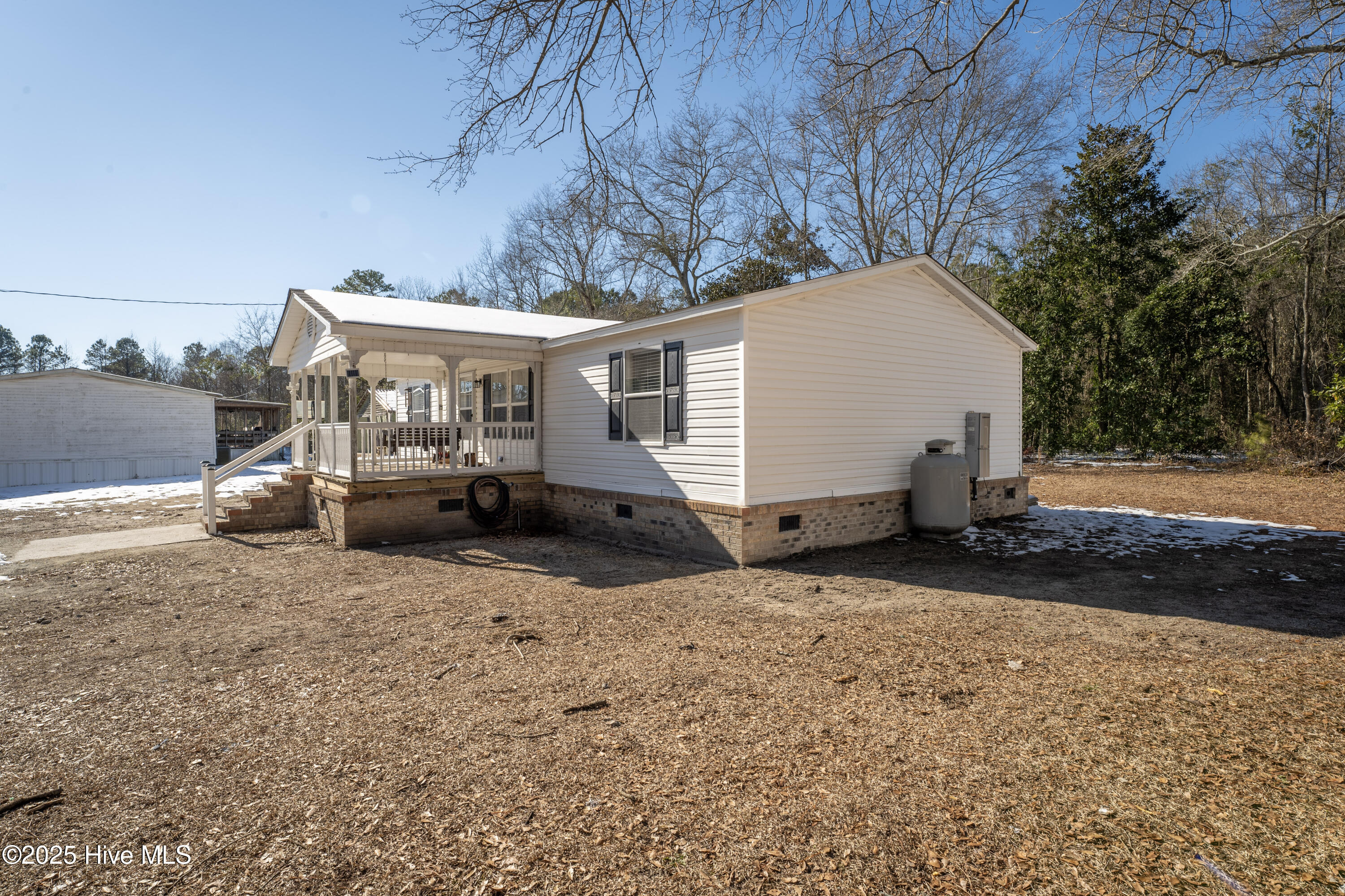 130 Oak Street Property Photo 2