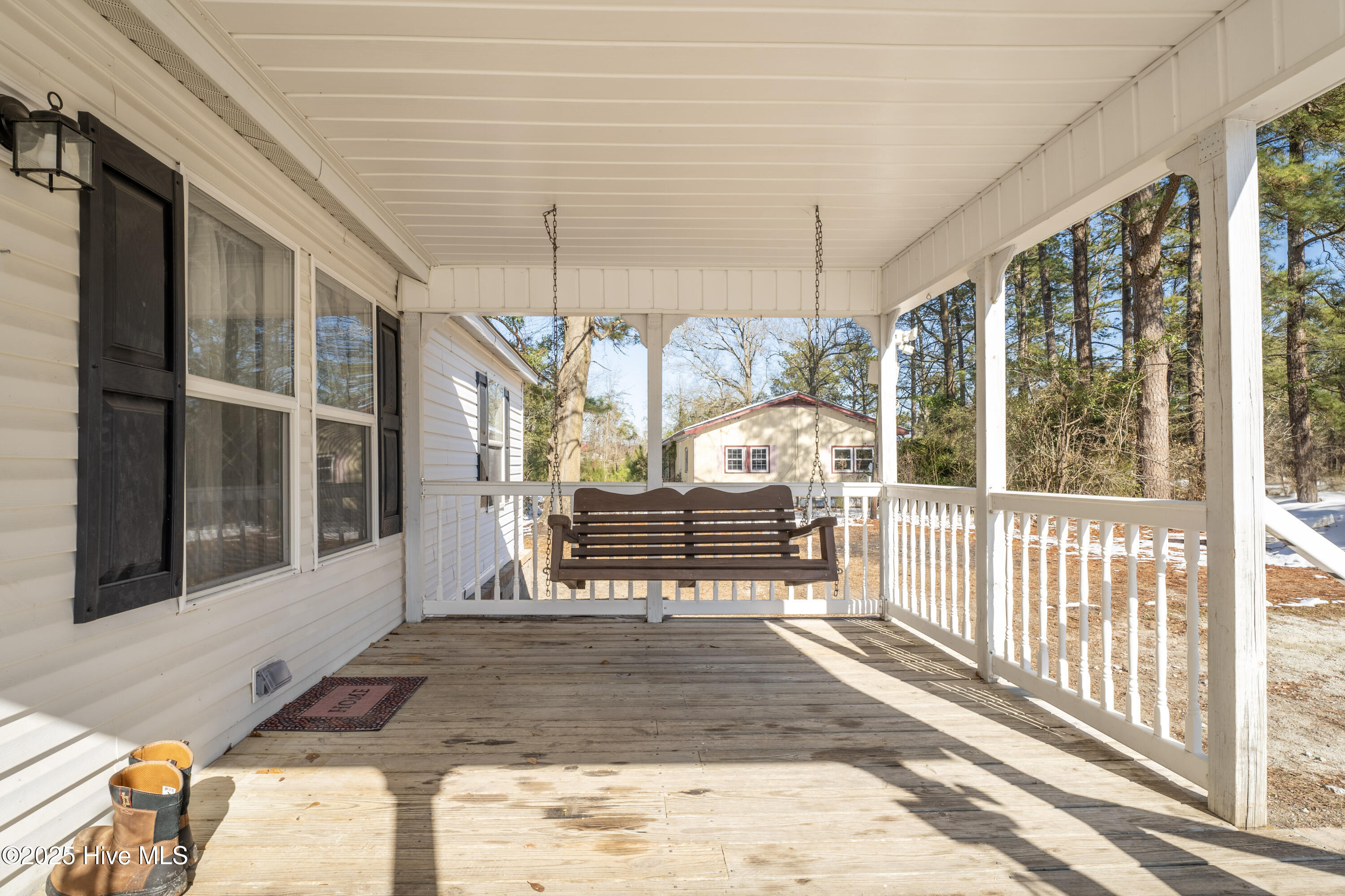 130 Oak Street Property Photo 6