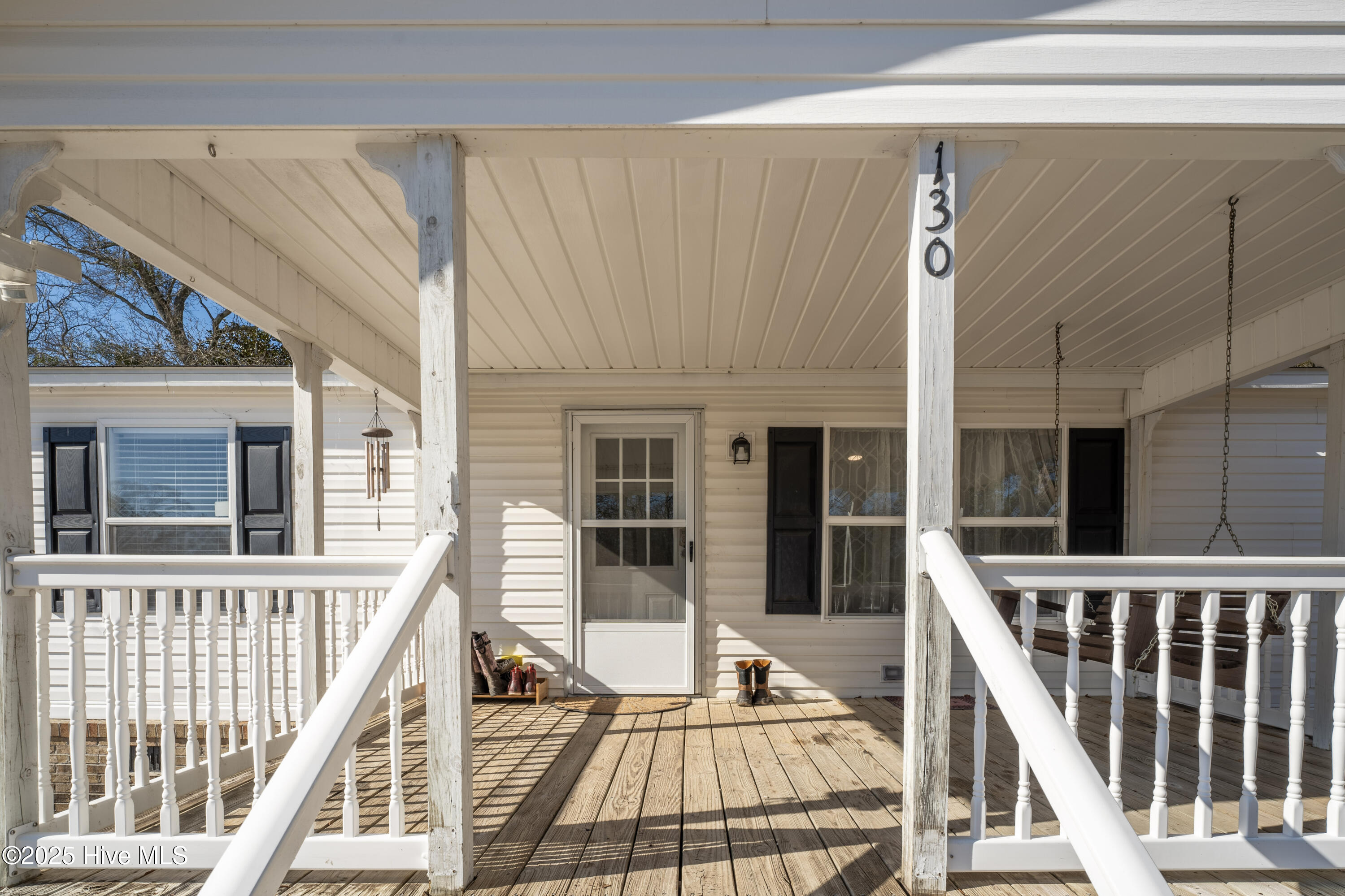 130 Oak Street Property Photo 7