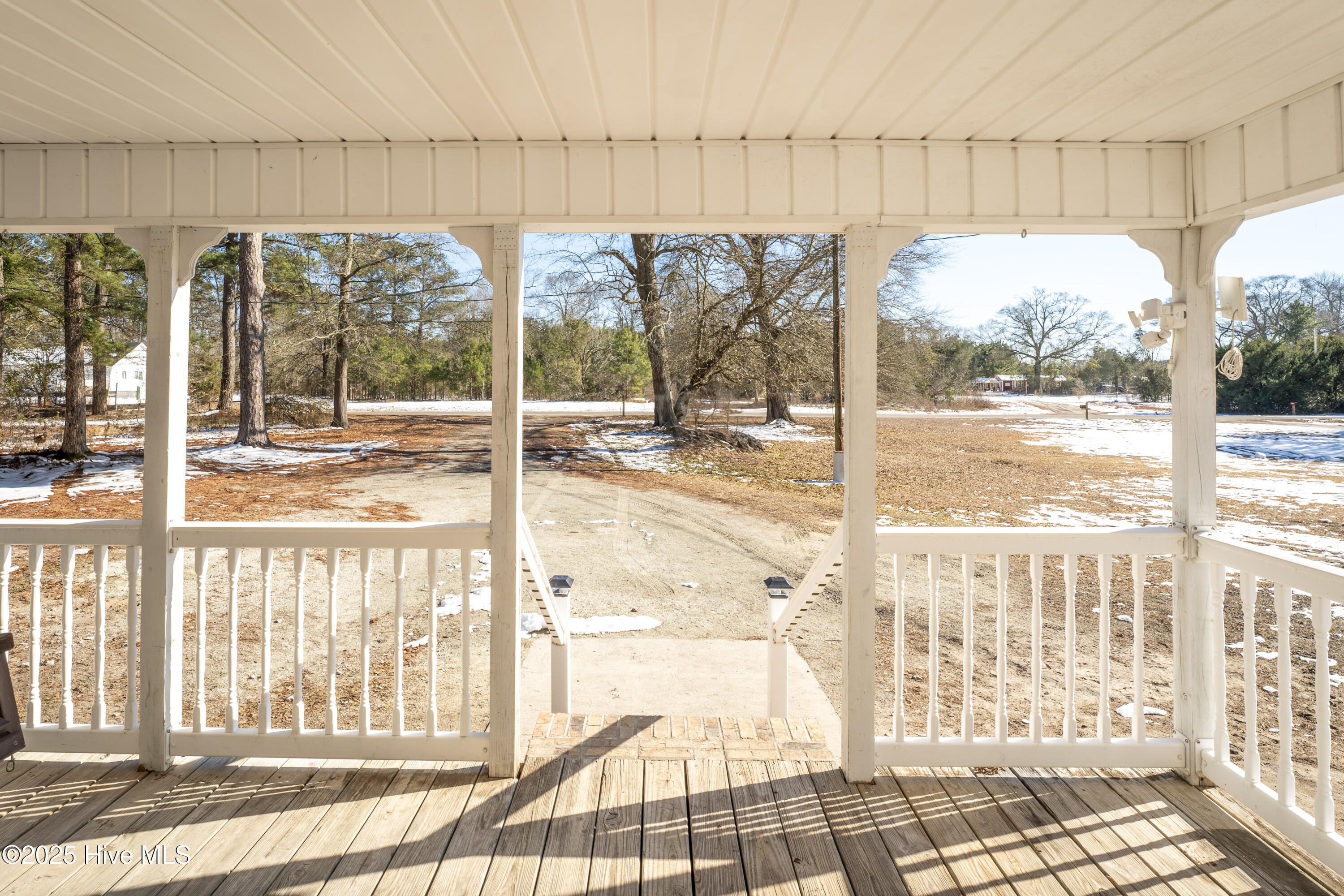 130 Oak Street Property Photo 8