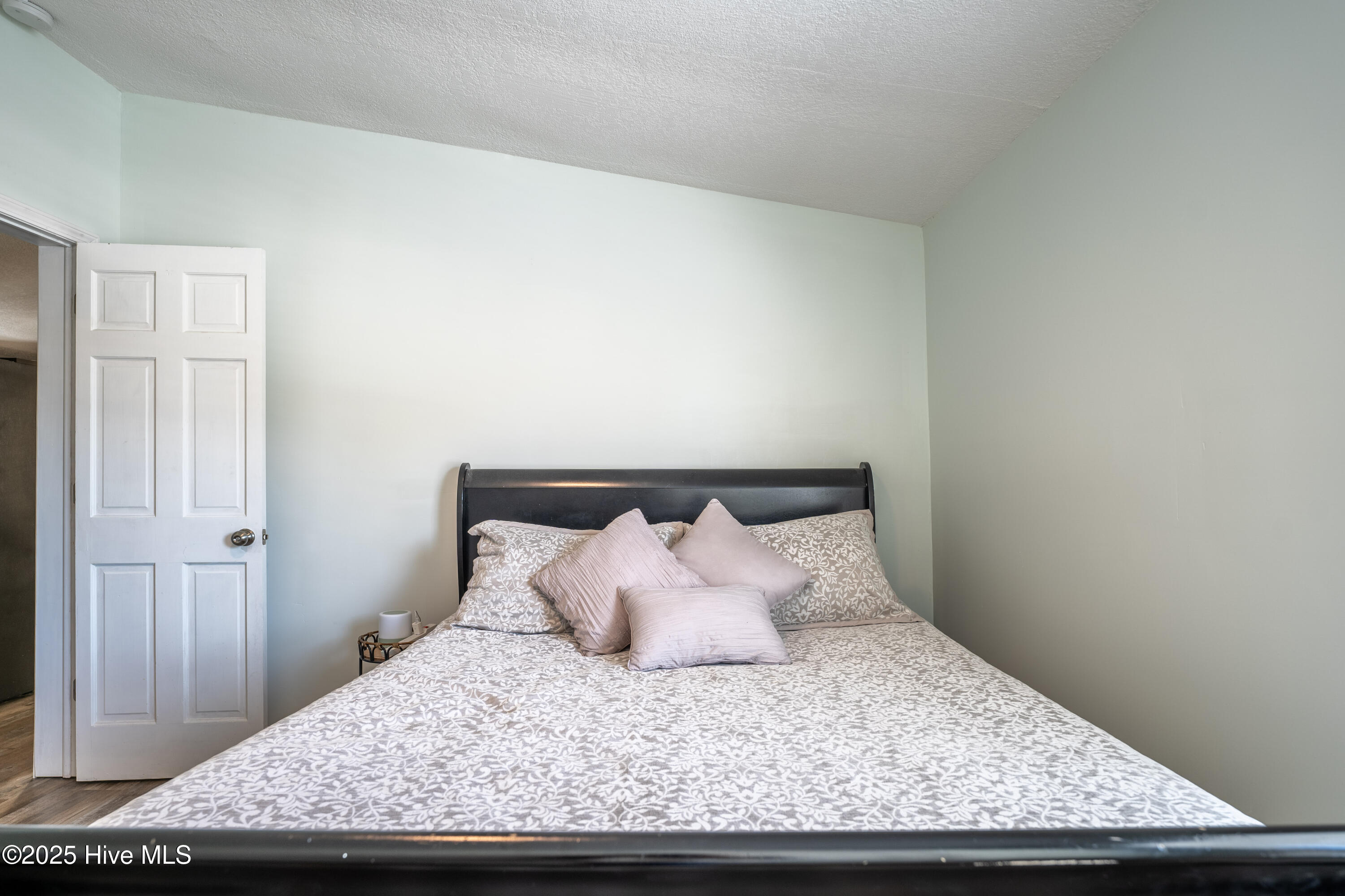 130 Oak Street Property Photo 29