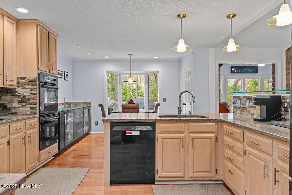 1 Saint Andrews Place Property Photo 16