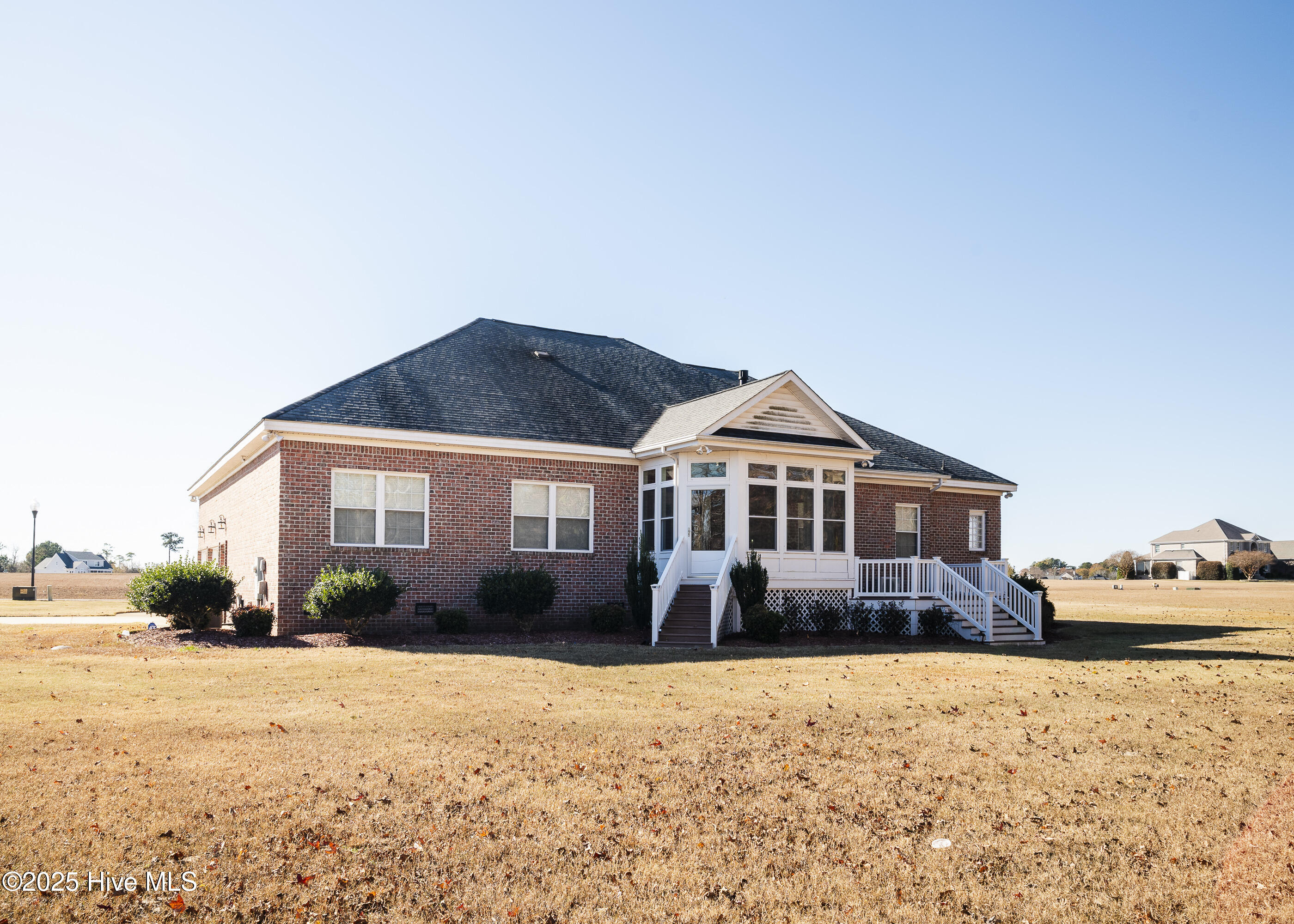 300 Schooner Landing Drive Property Photo 37
