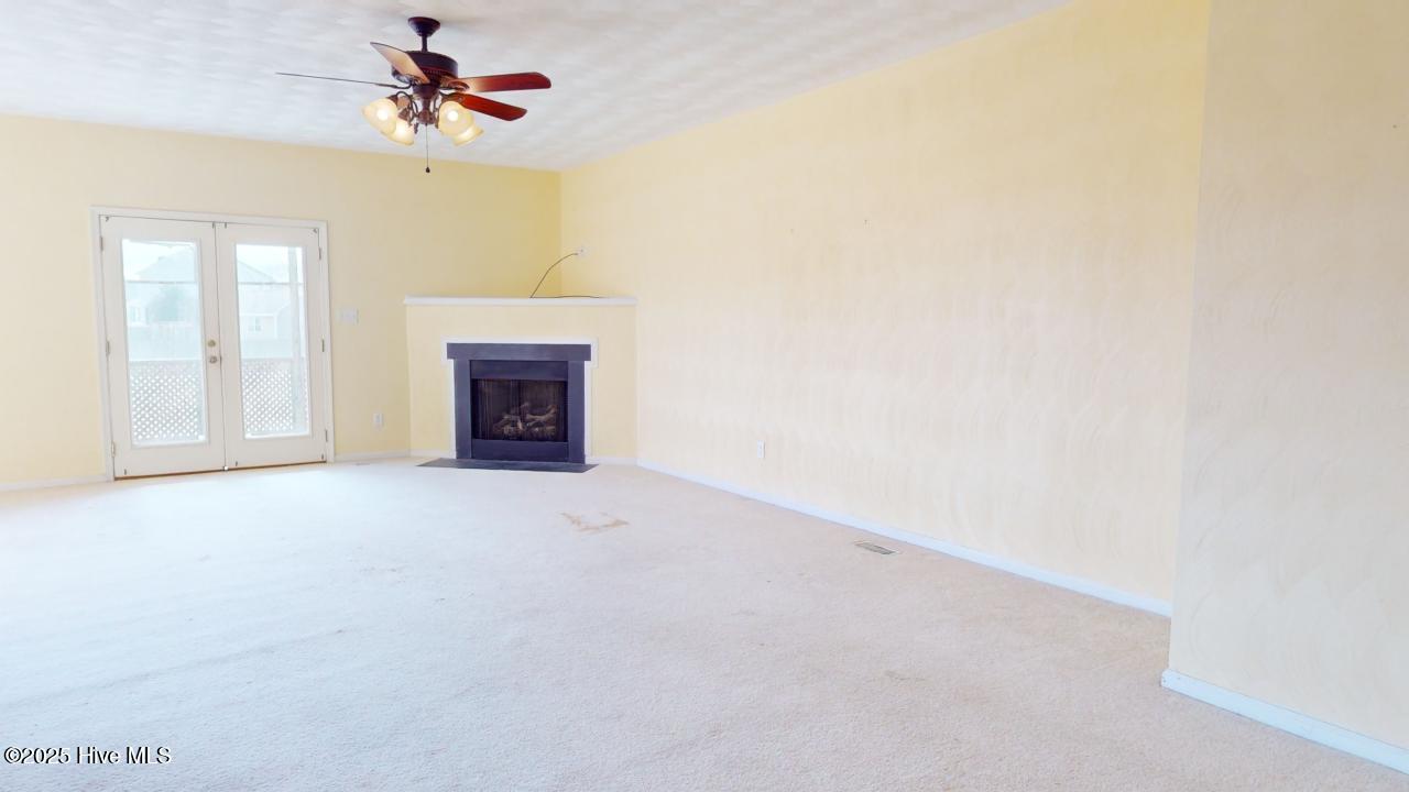110 Stedman Lane Property Photo 5
