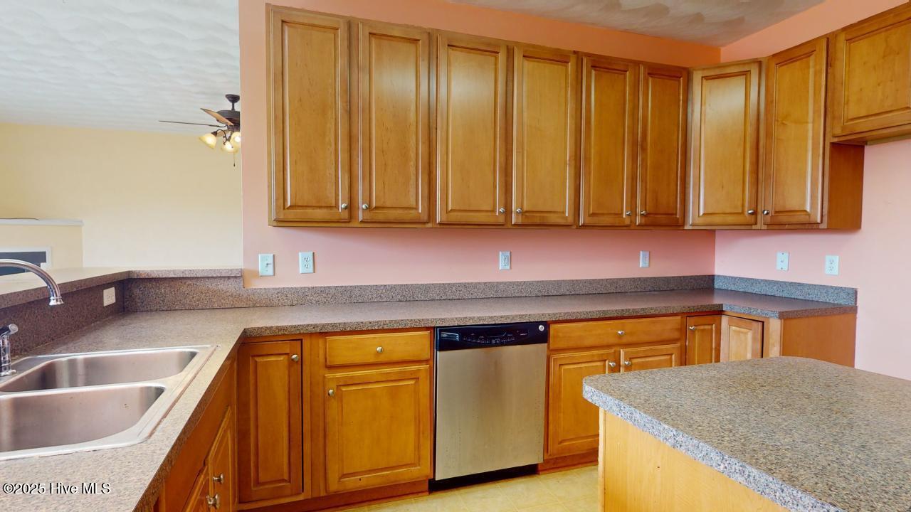 110 Stedman Lane Property Photo 15