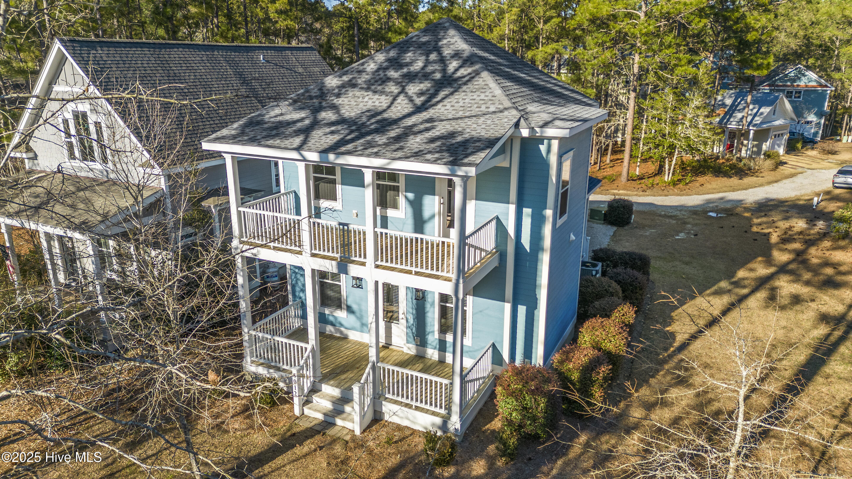 5012 Walton Street Property Photo 1