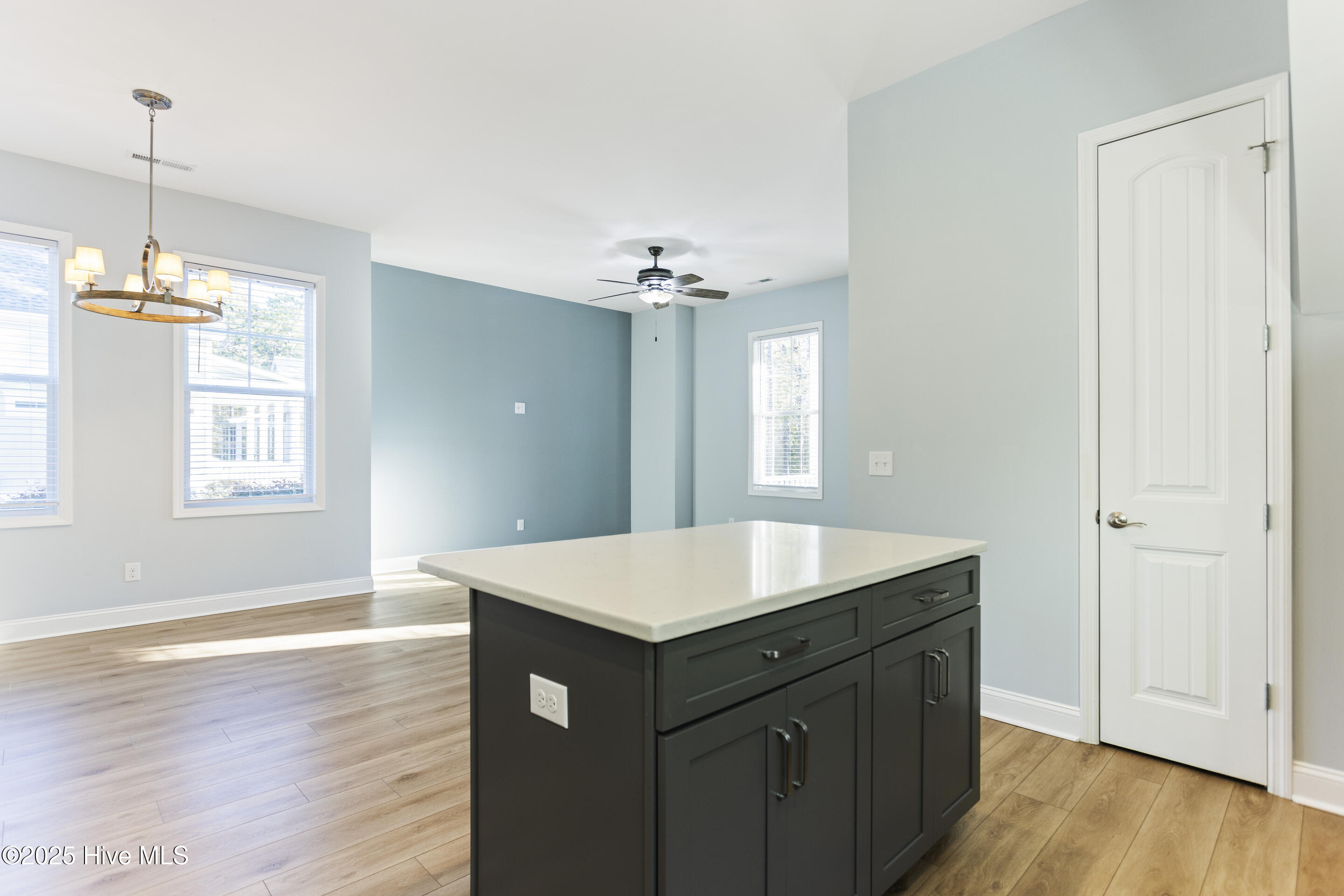 5012 Walton Street Property Photo 14