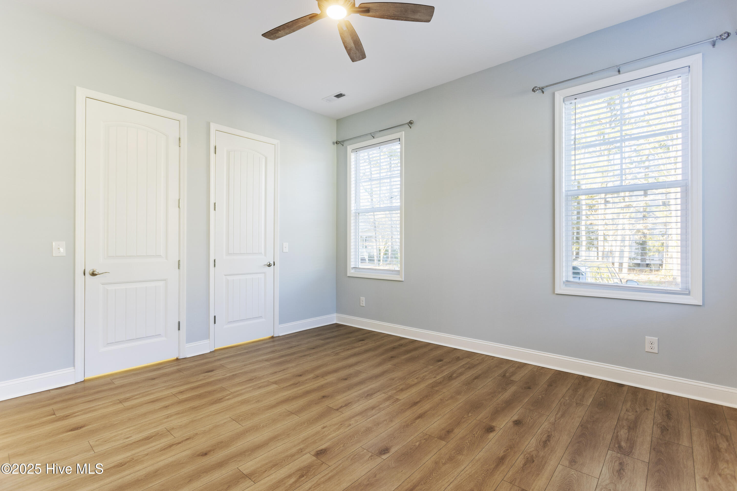 5012 Walton Street Property Photo 19
