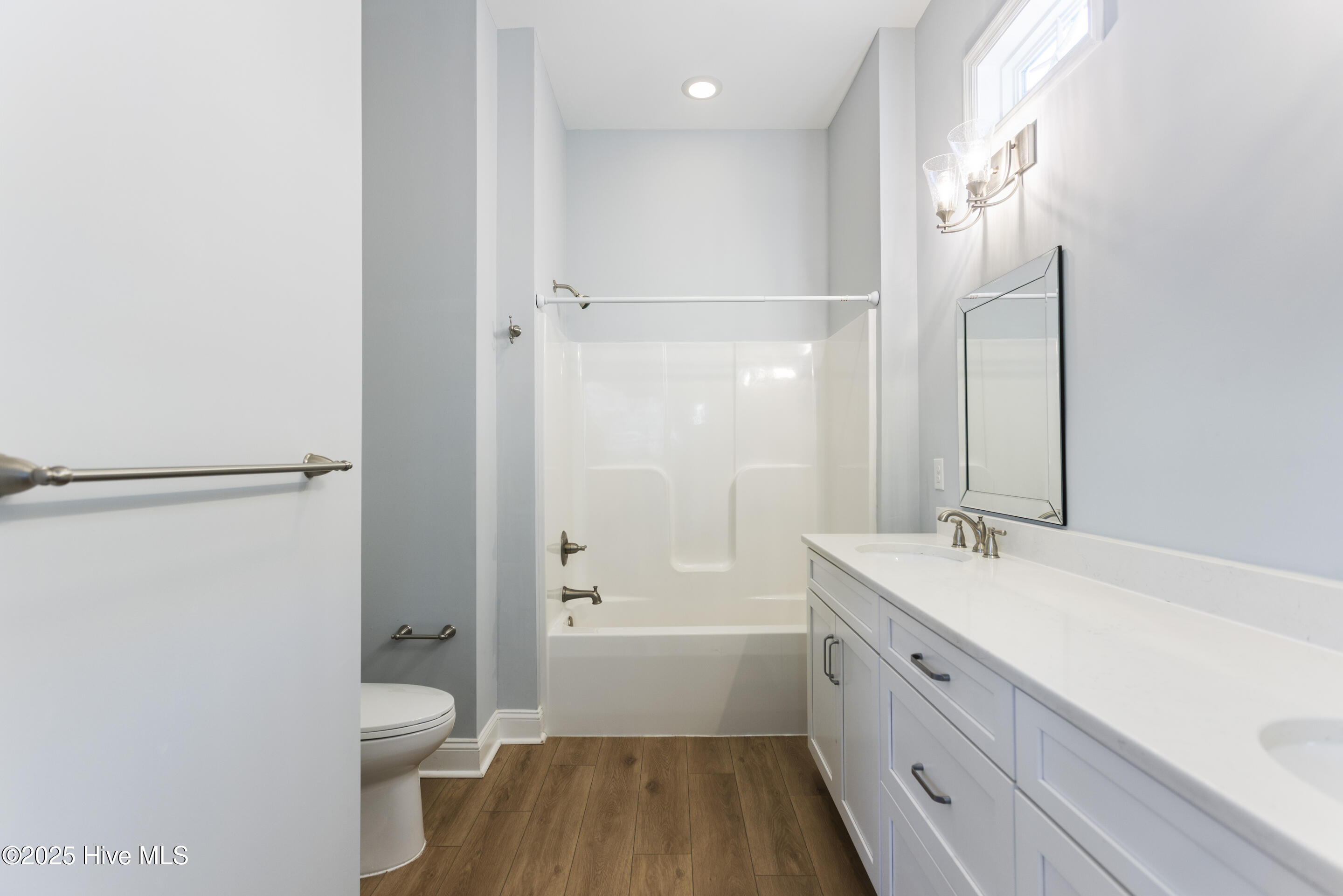 5012 Walton Street Property Photo 21