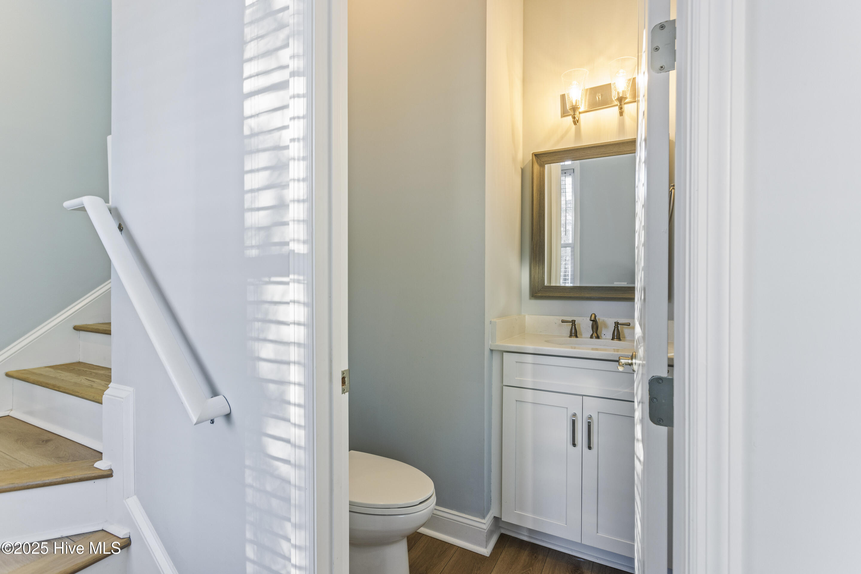 5012 Walton Street Property Photo 23