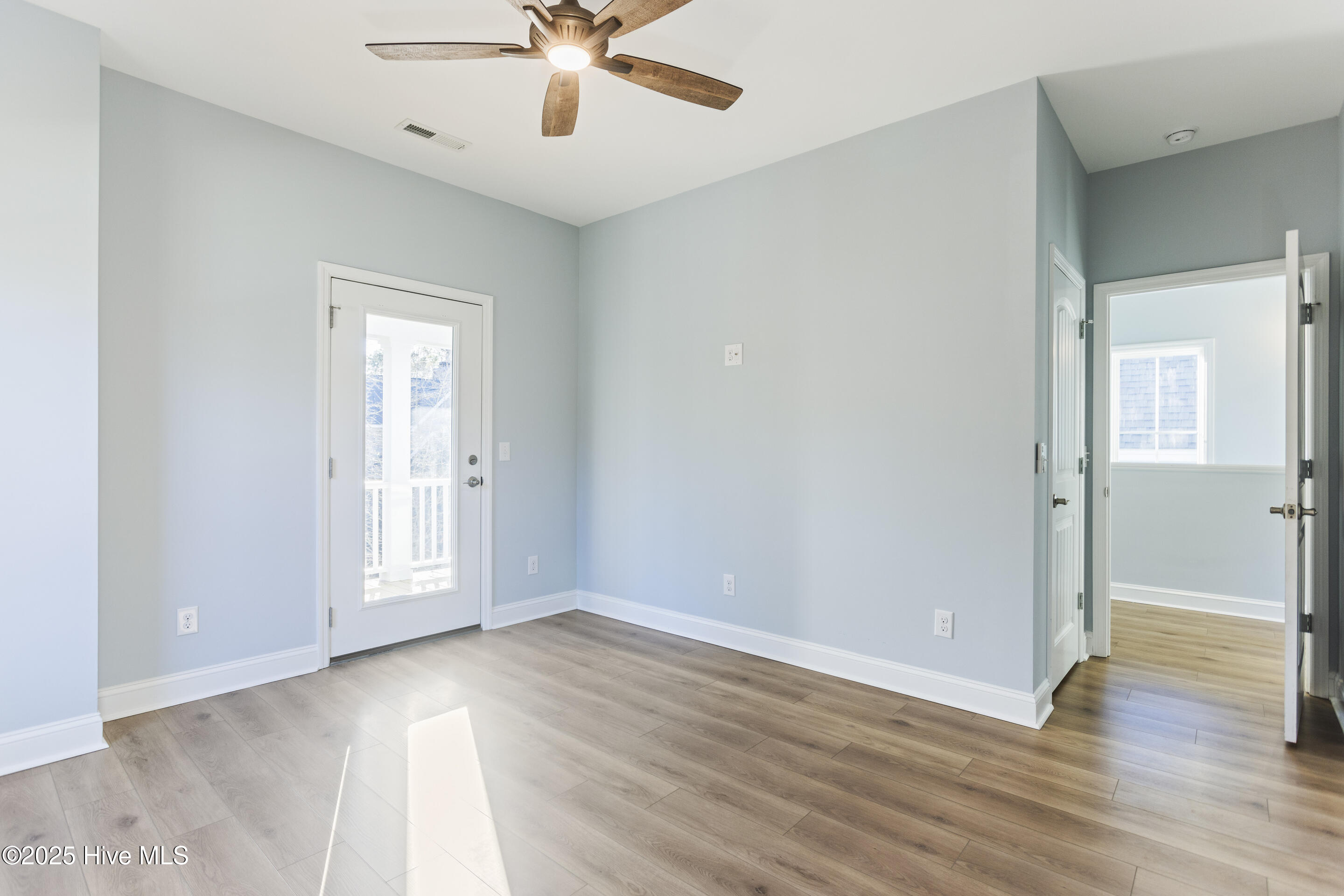 5012 Walton Street Property Photo 32