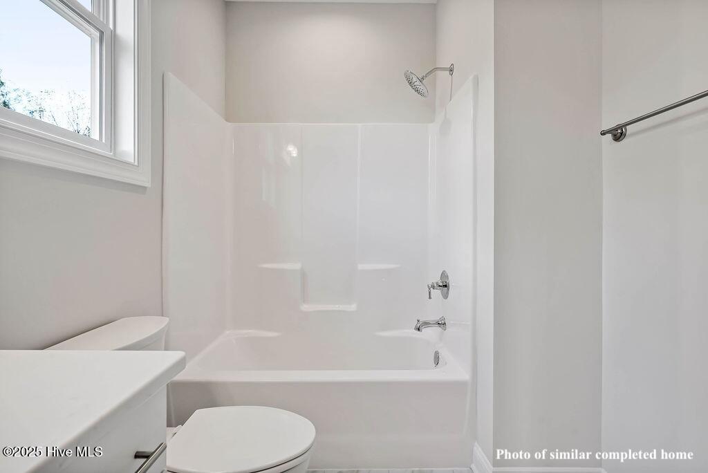 1423 Serrulata Drive Property Photo 33