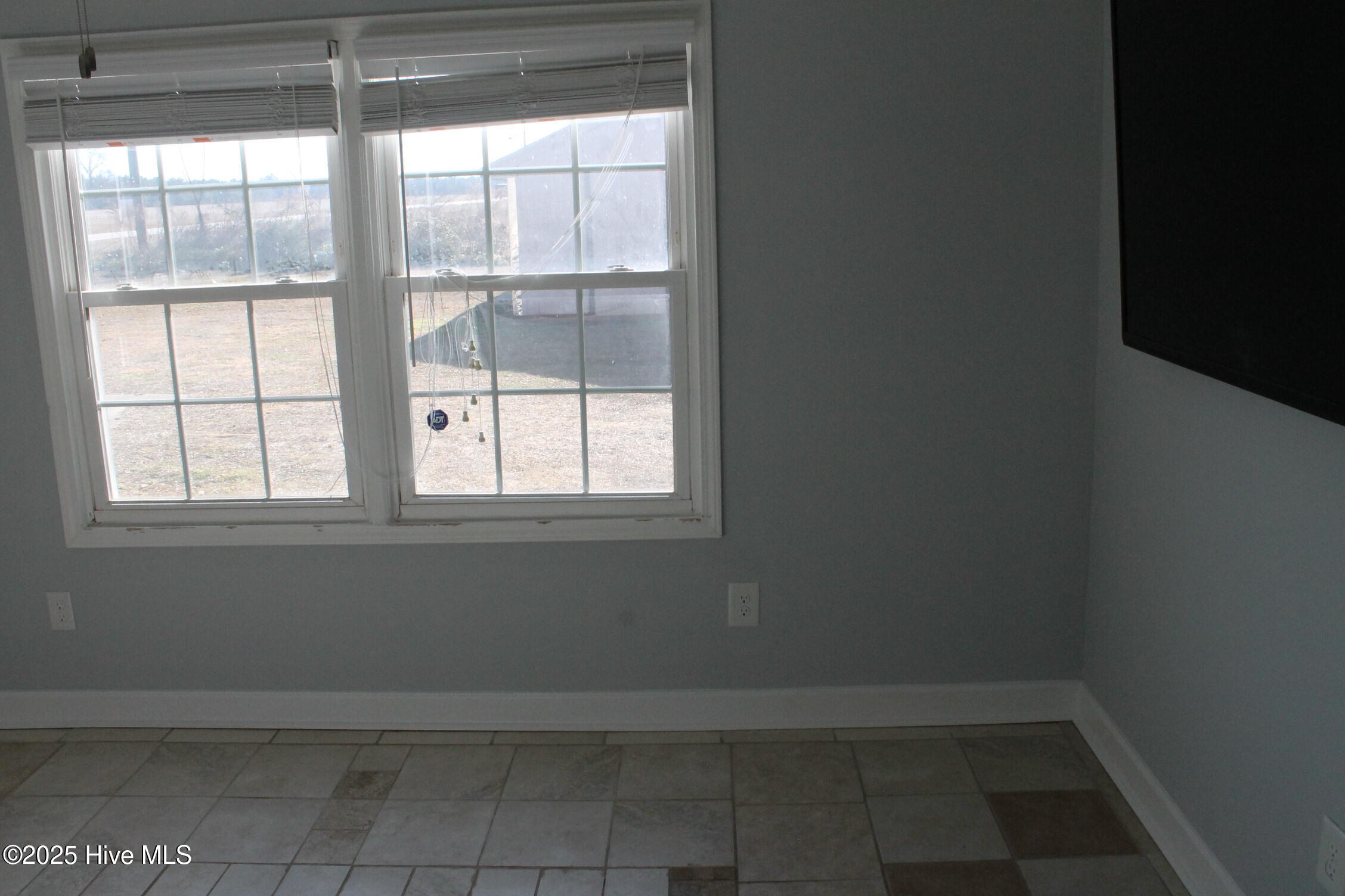 664 Sam Potts Highway Property Photo 20