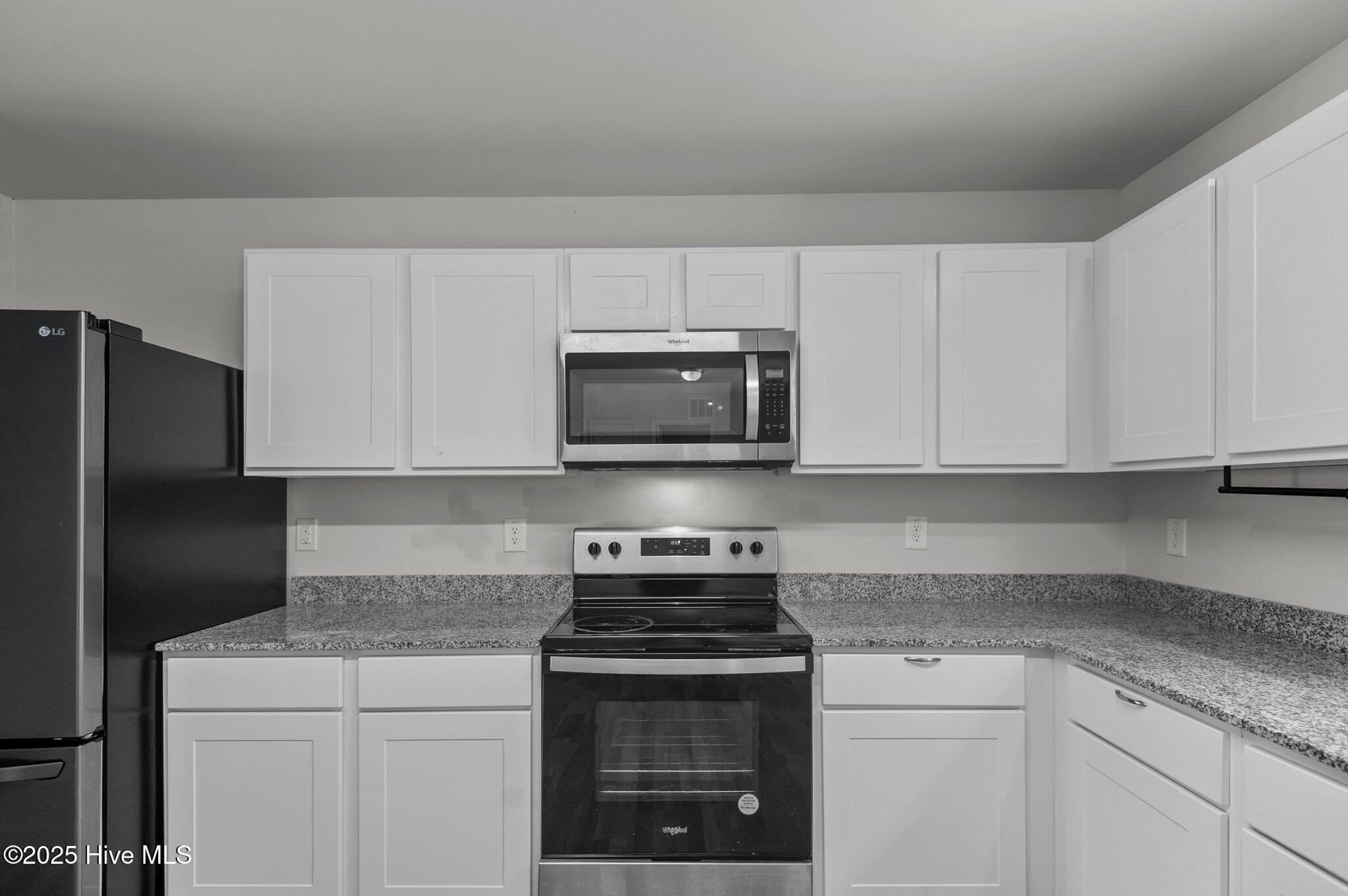135 Chase Drive Property Photo 11